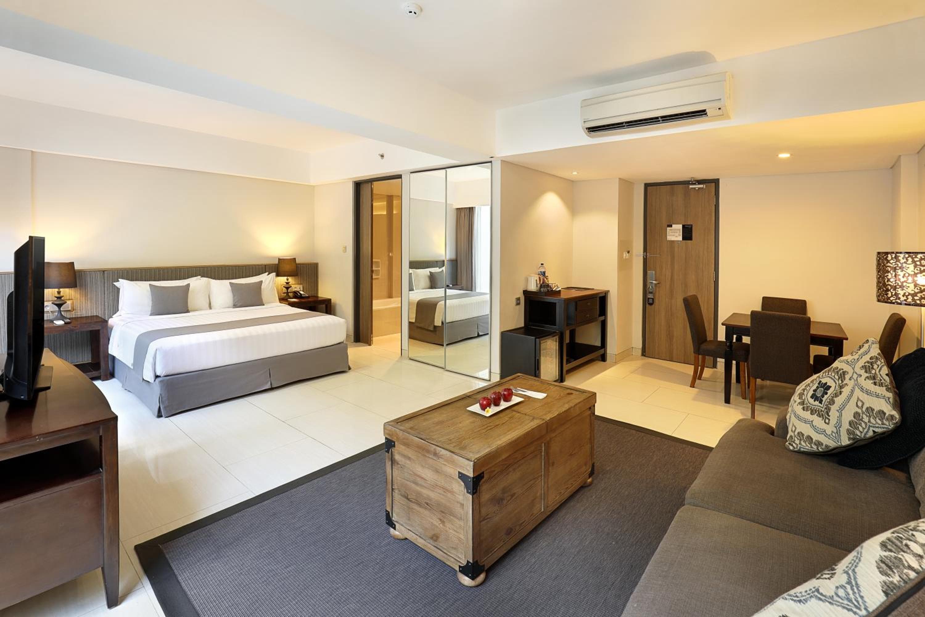 Hotel NEO+ Kuta Legian by ASTON