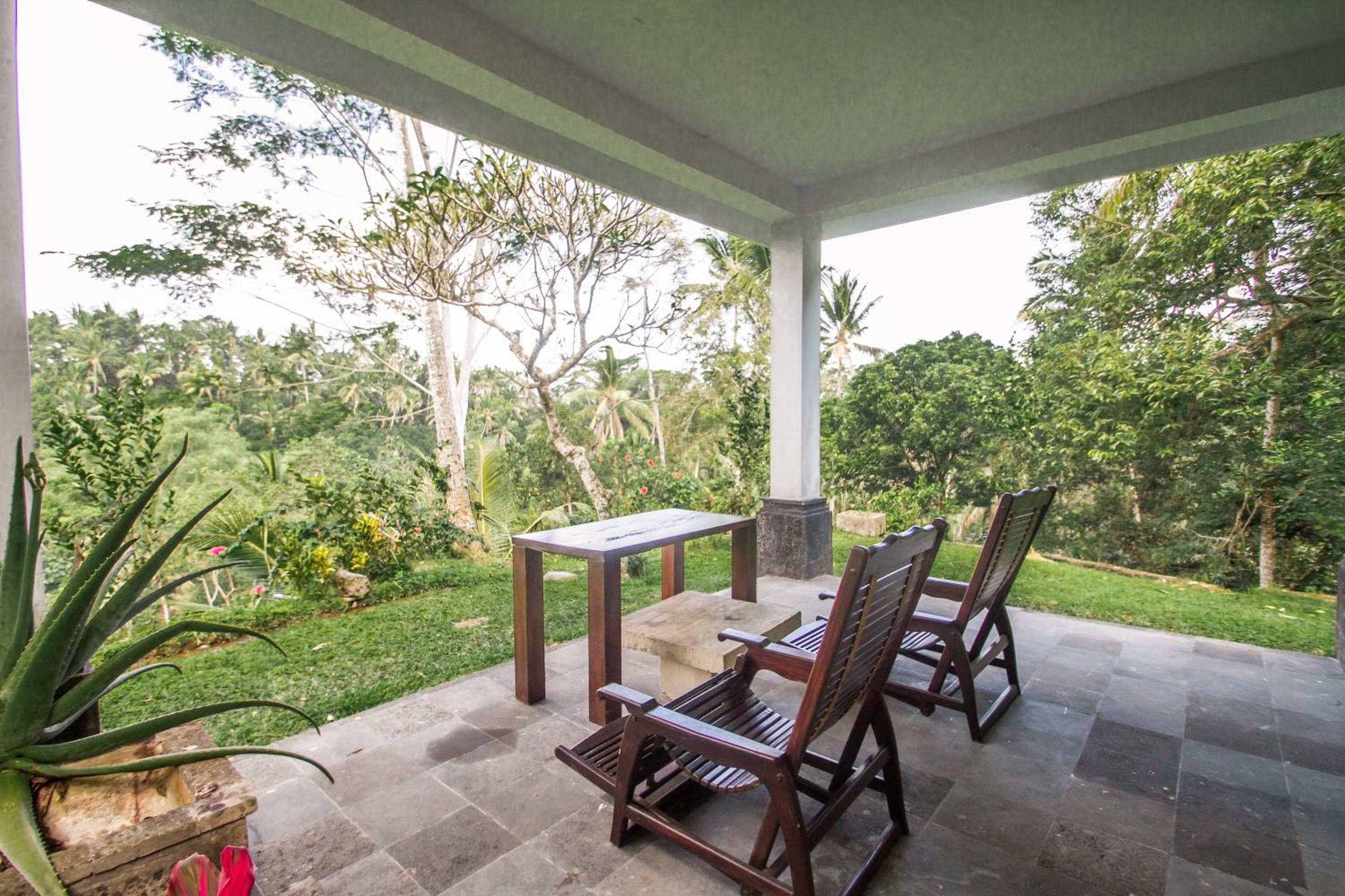 Puri Saron Hotel Madangan - Gianyar