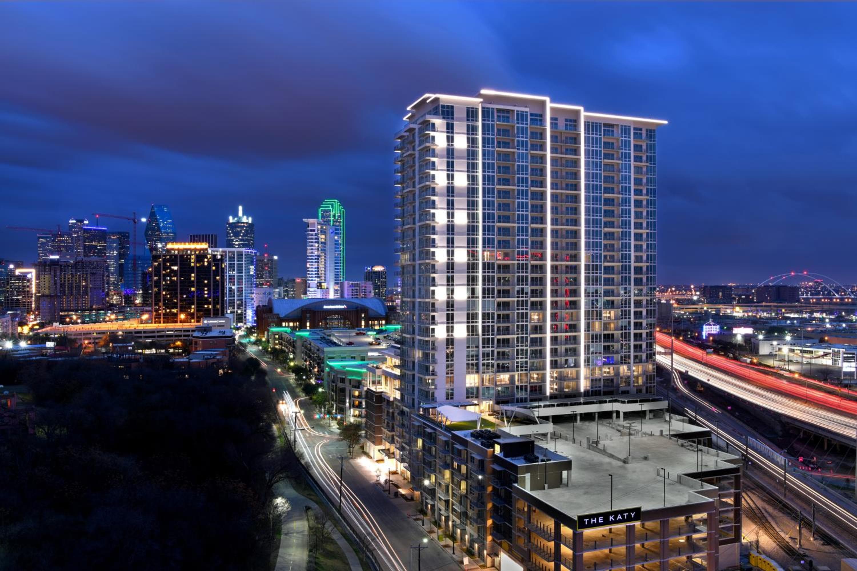 Mint House Dallas - Victory Park