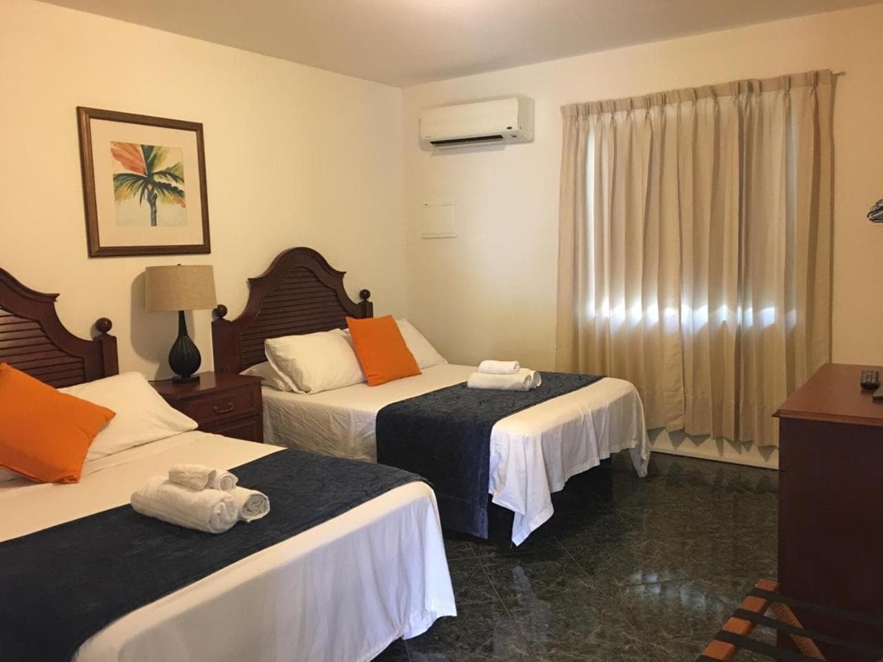 La Felicidad Aruba
