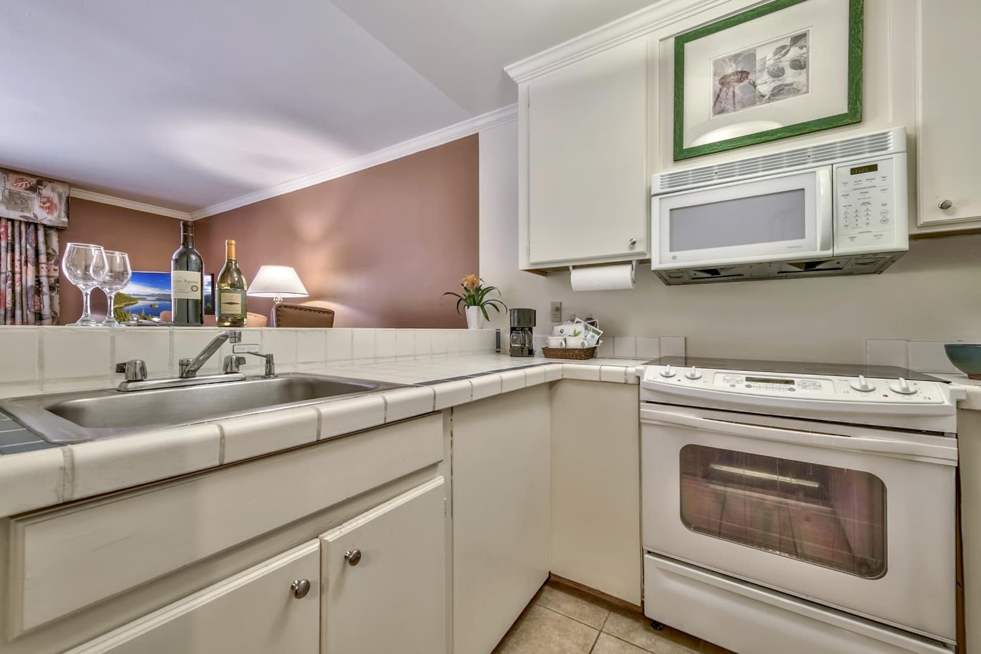 Forest Suites Resort at the Heavenly Village