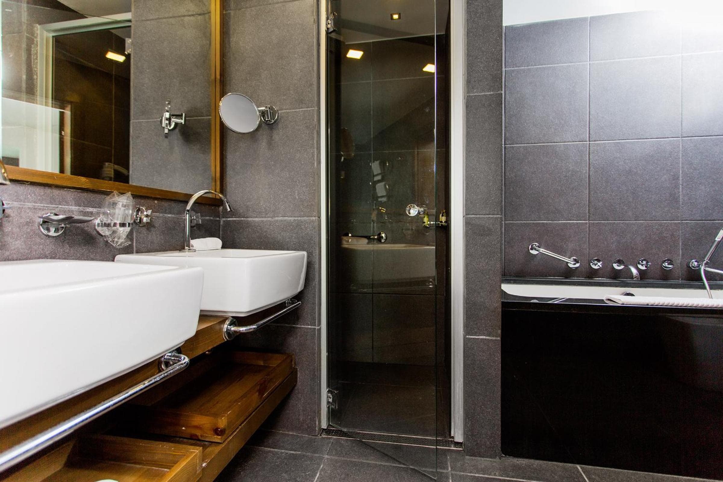 Avala Resort & Villas