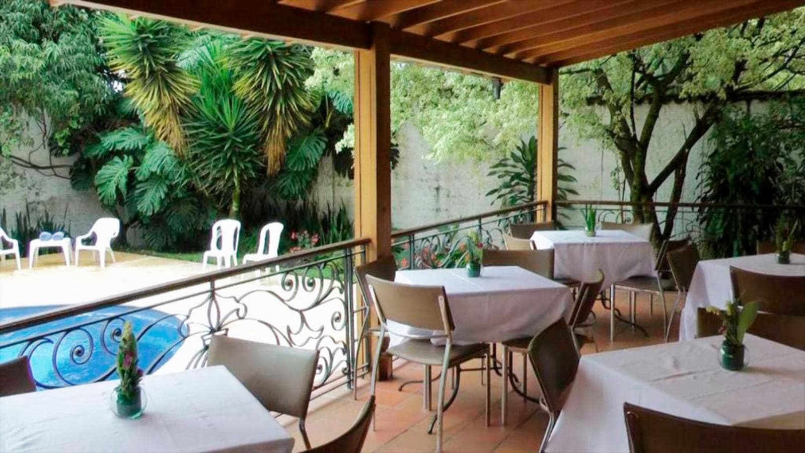 Hotel Portales Del Campestre