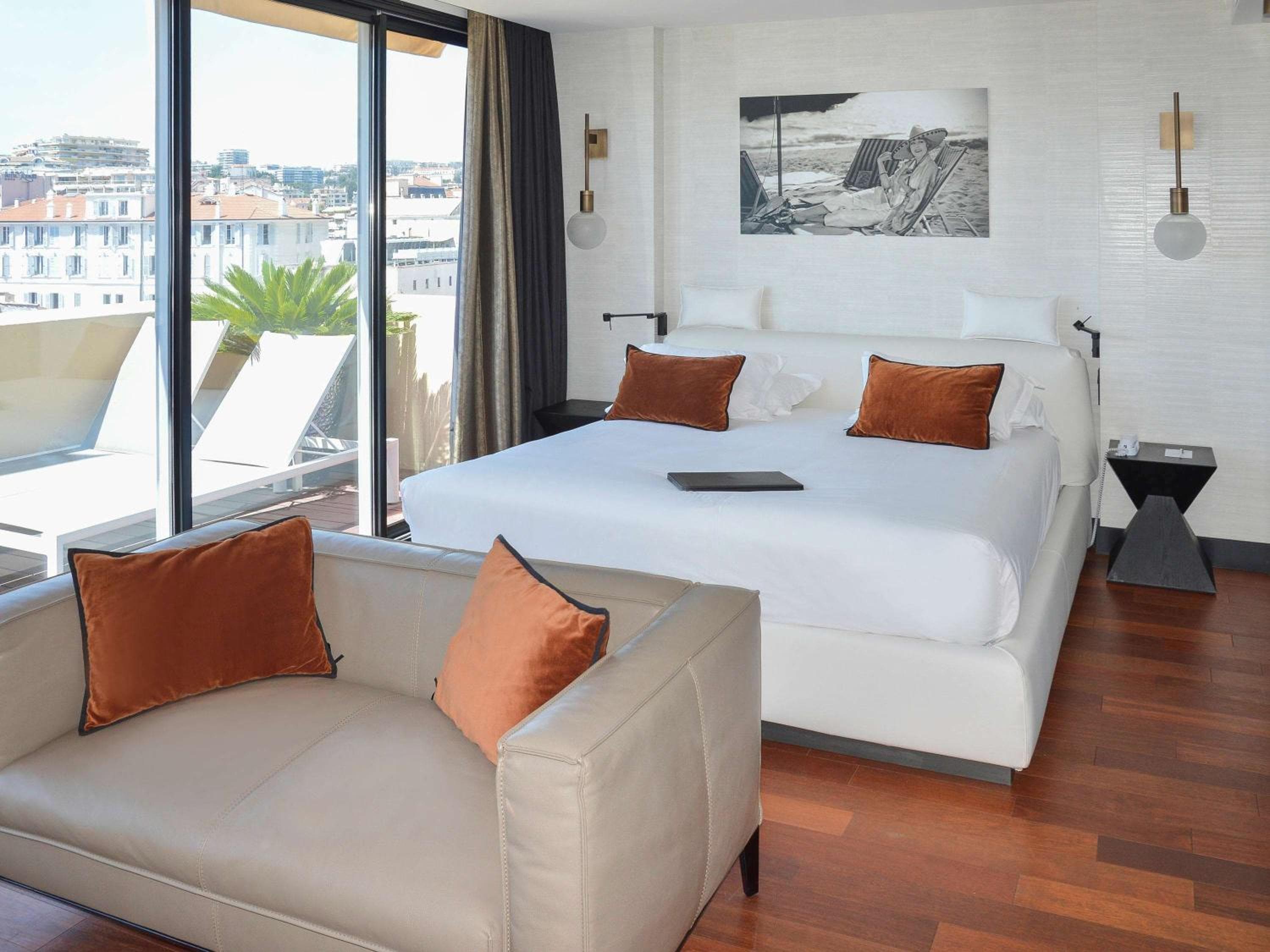Hôtel Cannes Centre Univers