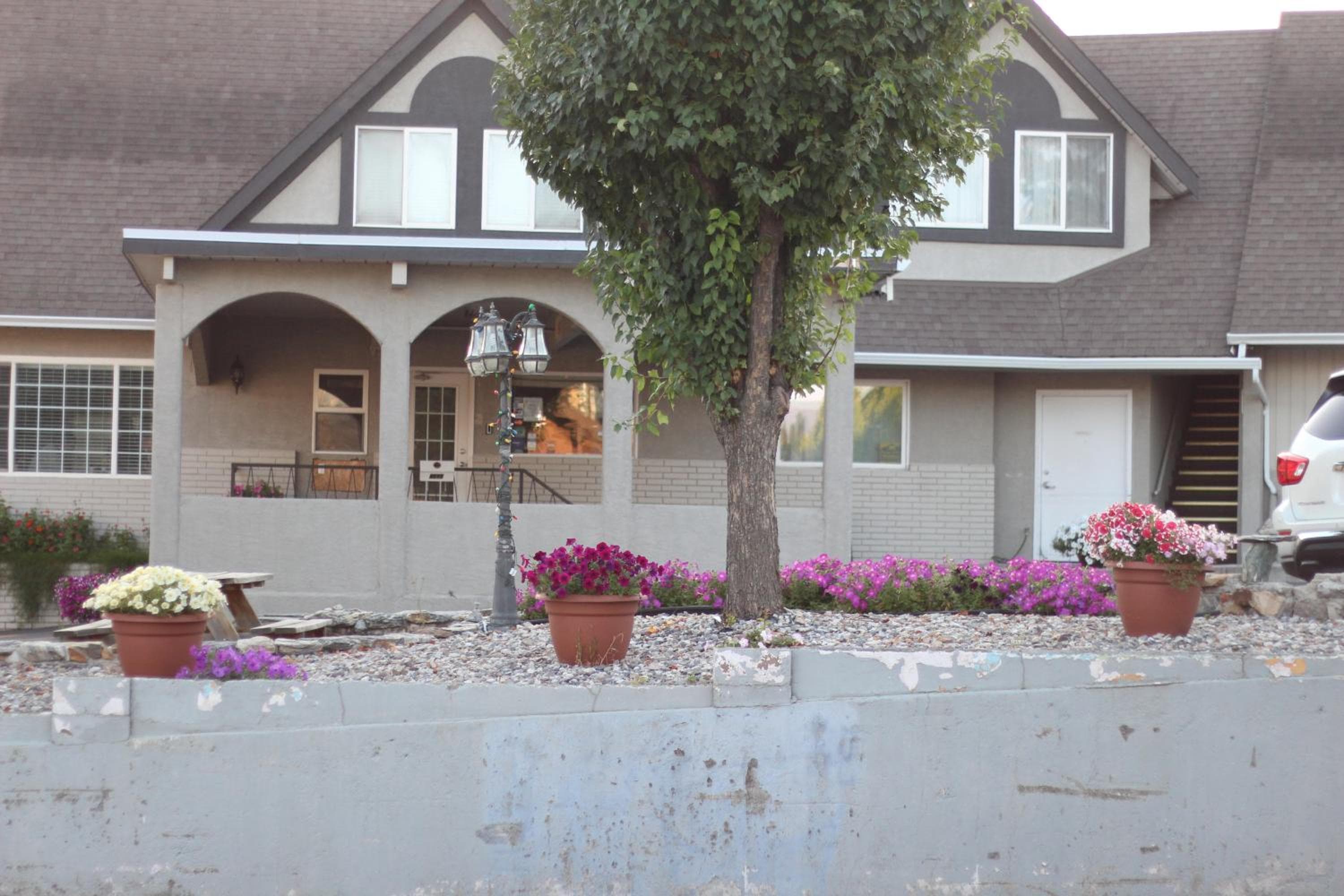 Best Budget Inn & Suites Kamloops