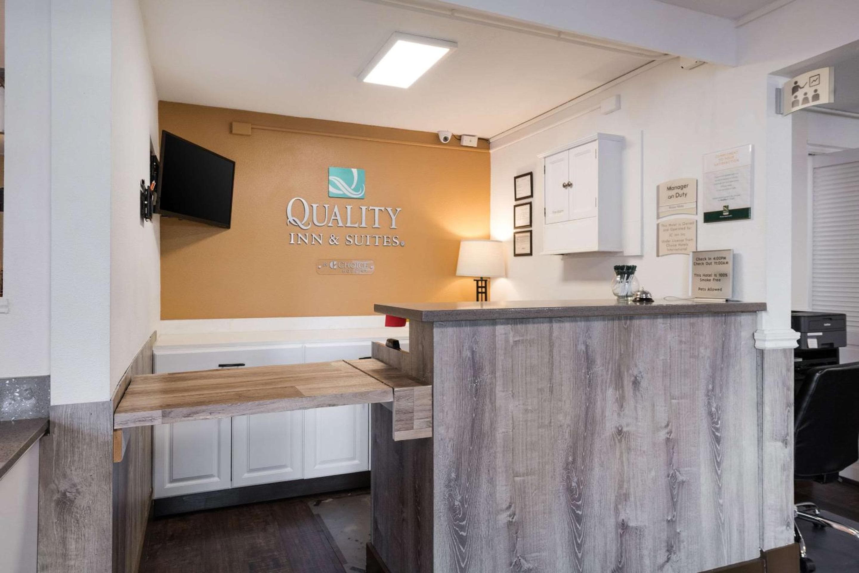 Quality Inn & Suites Silverdale Bangor-Keyport