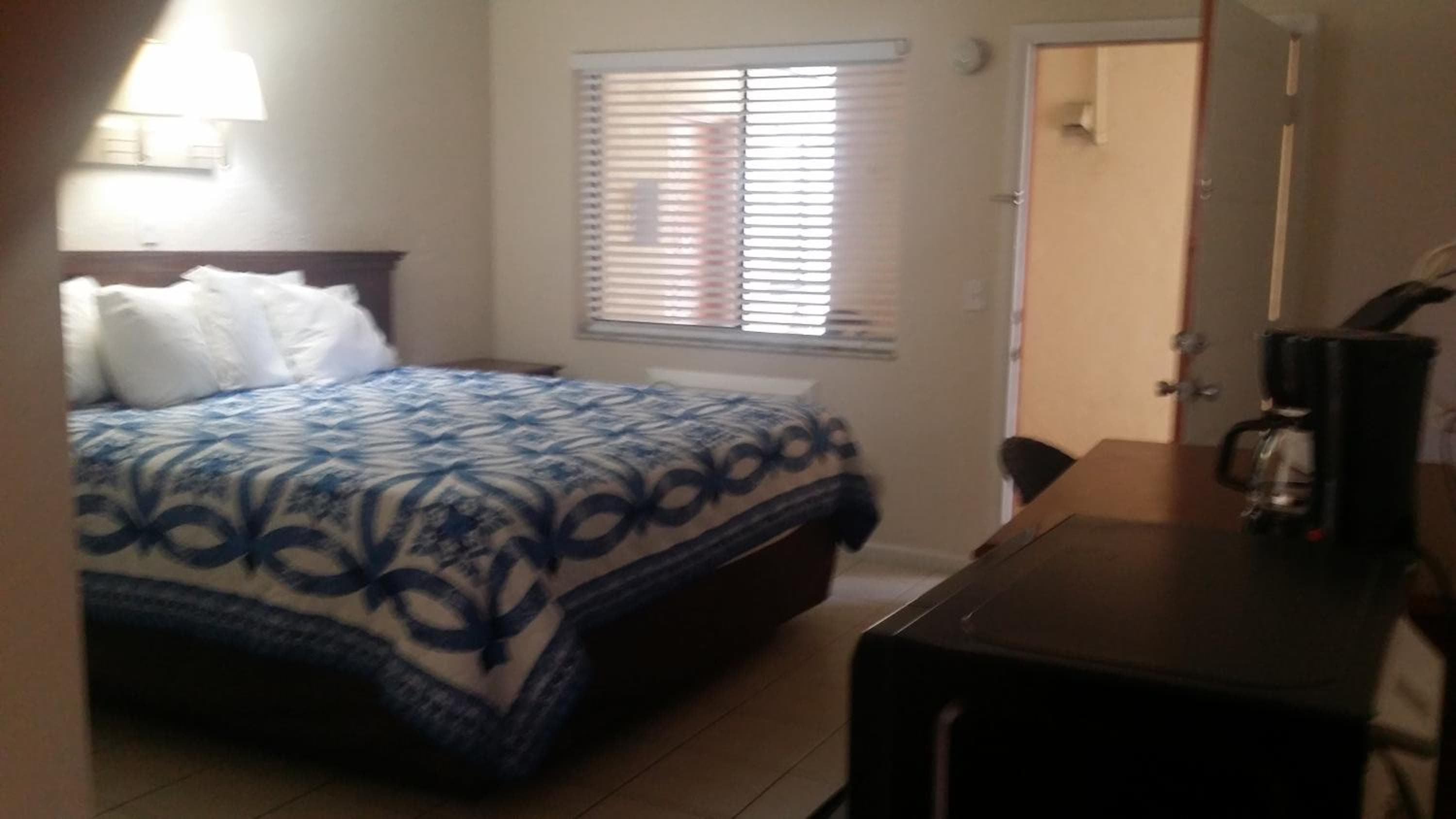 Palm Breeze Hotel