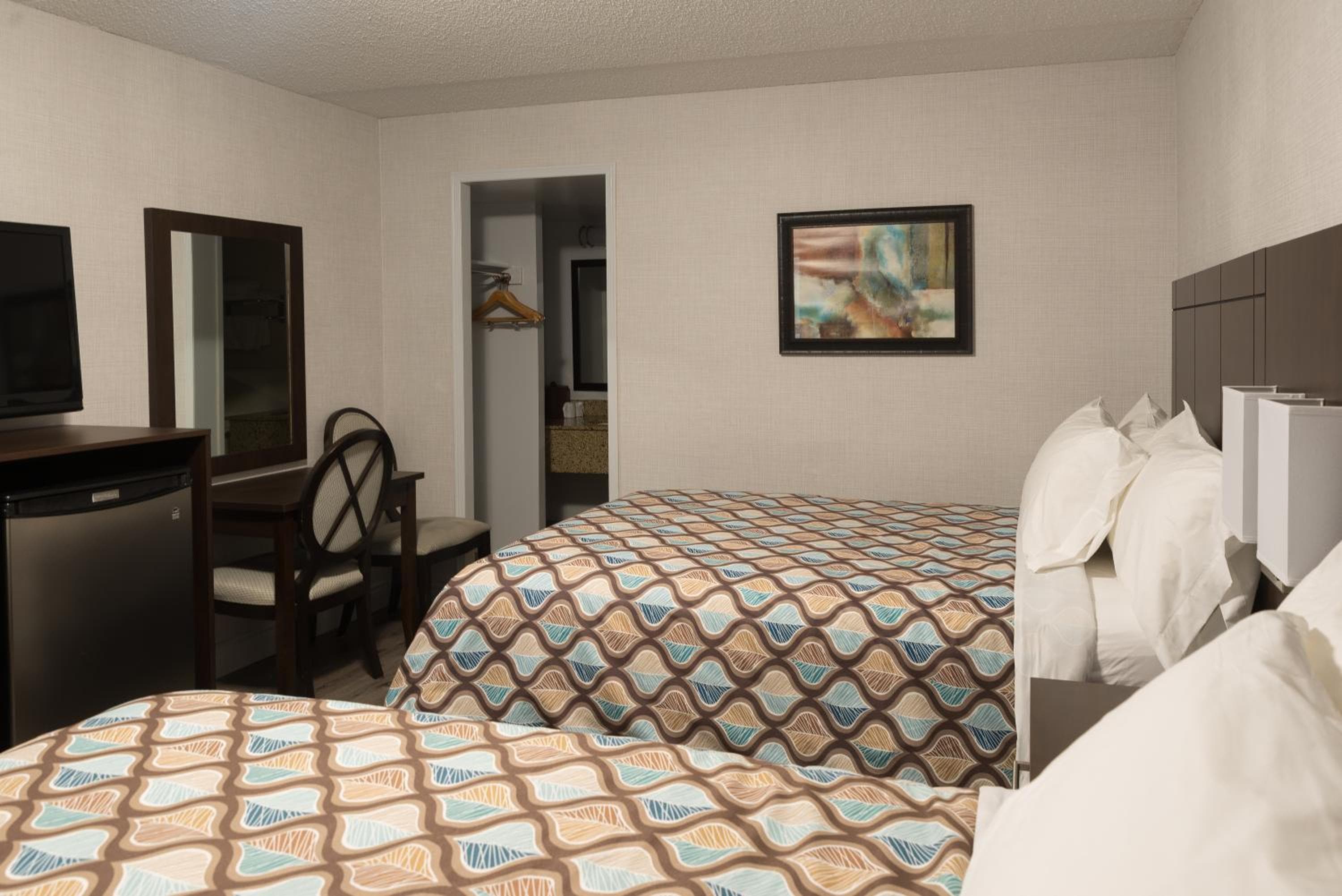 Deluxe Inn