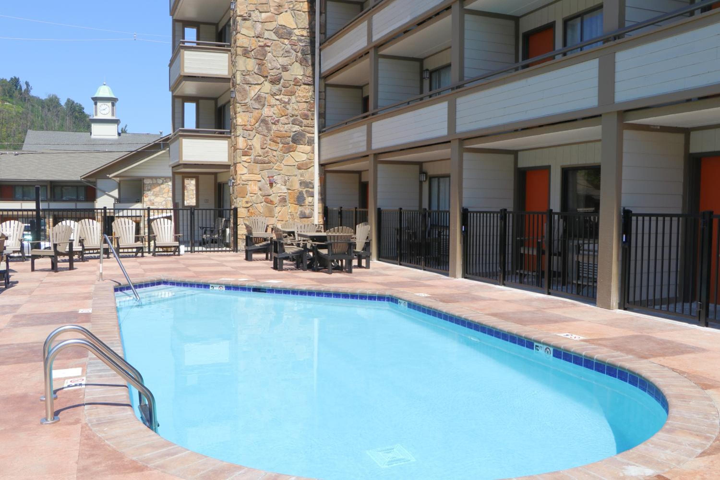 Best Western Johnson's Inn Downtown Gatlinburg