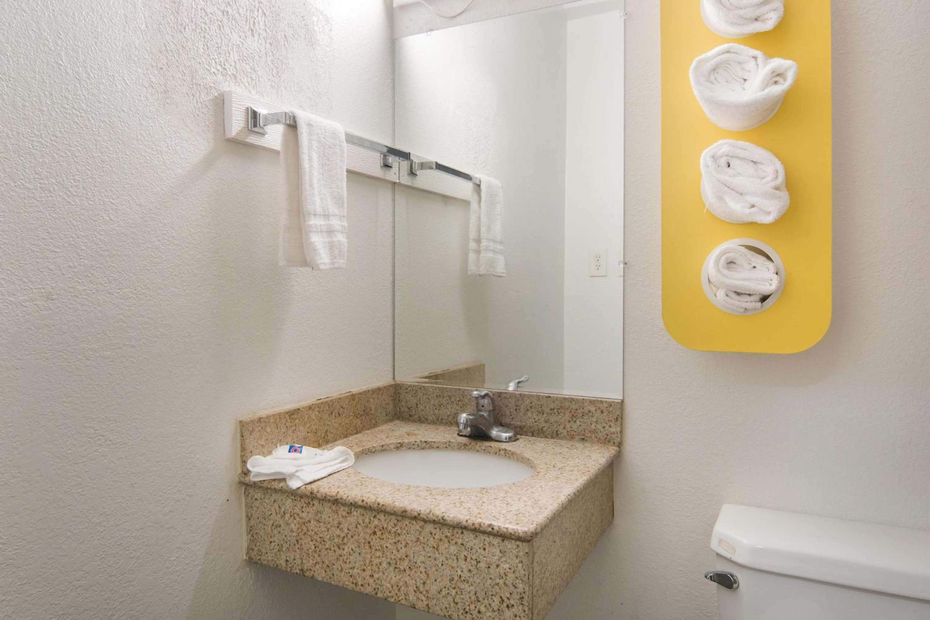 Motel 6-Fort Worth, TX - Seminary