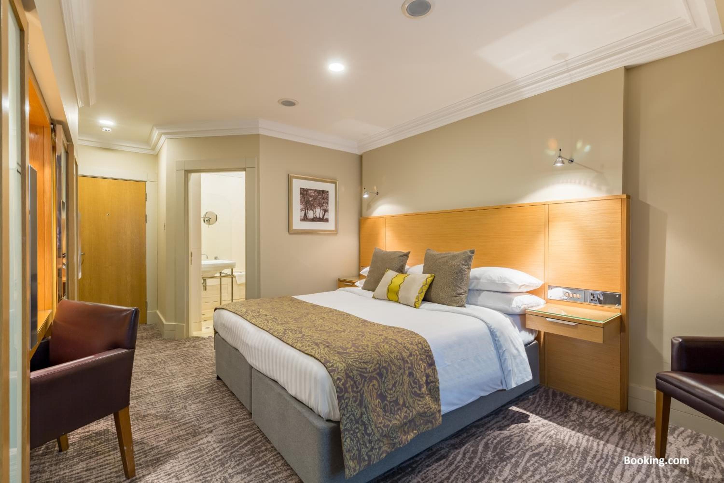 Woodlands Park Hotel