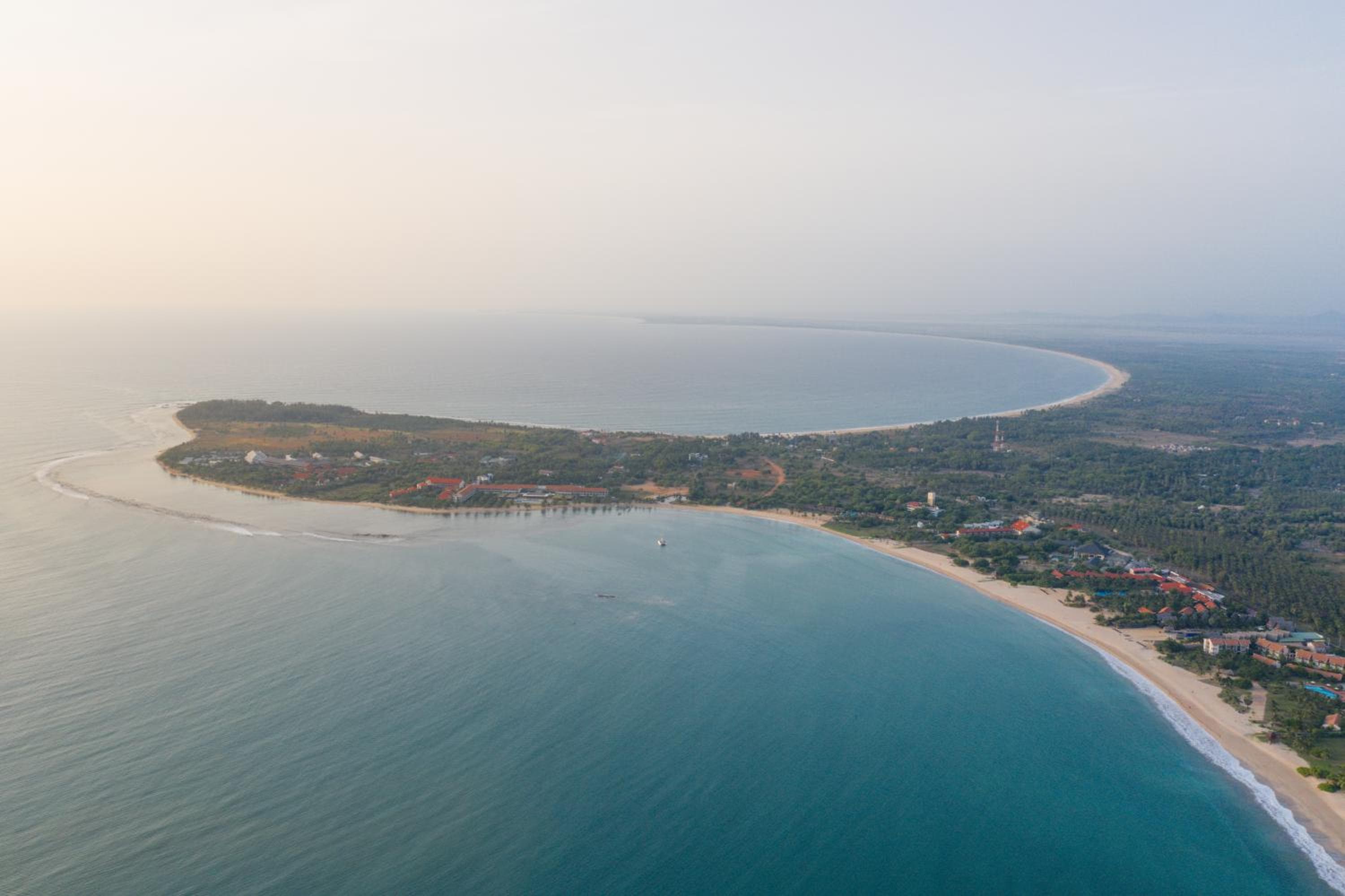 Amethyst Resort Passikudah