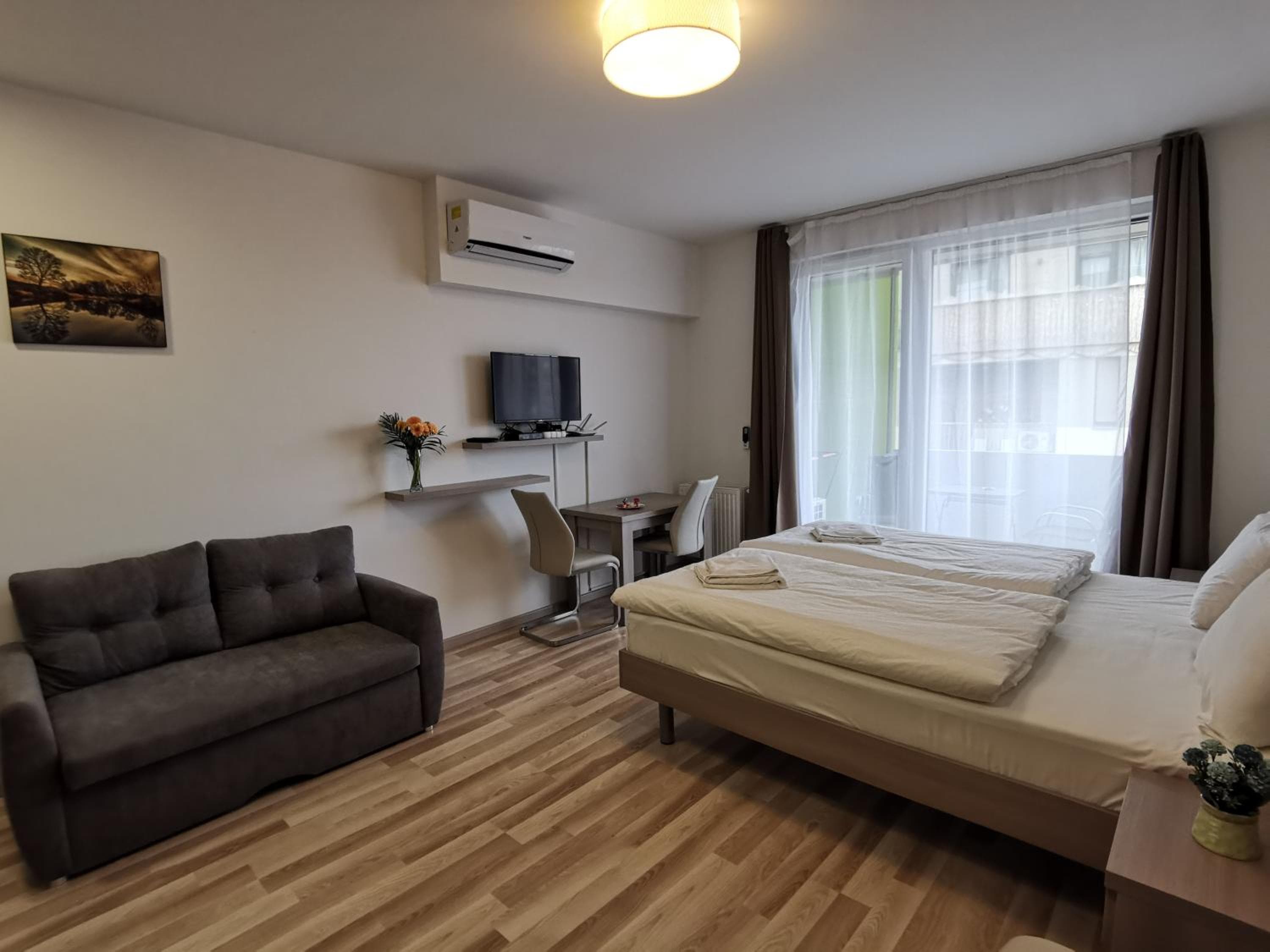 Corvin holiday Apartments hotel