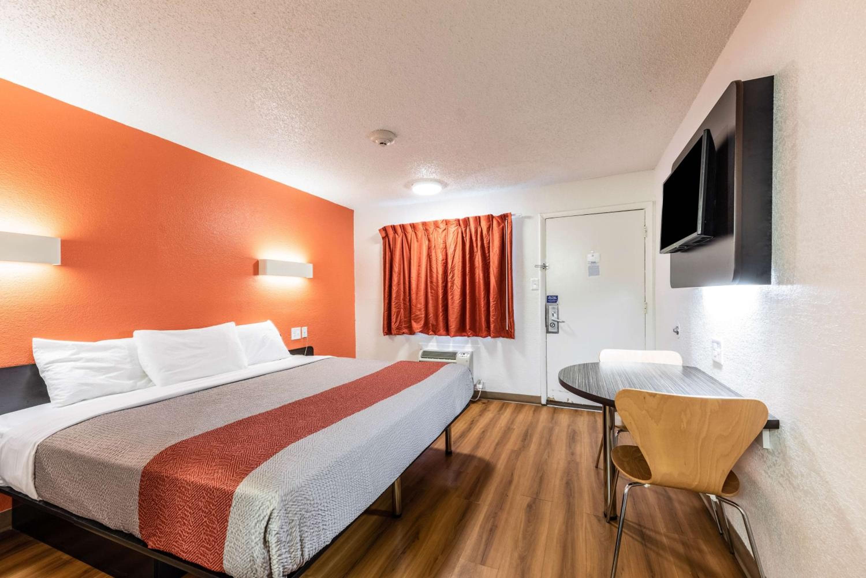 Motel 6-North Richland Hills, TX