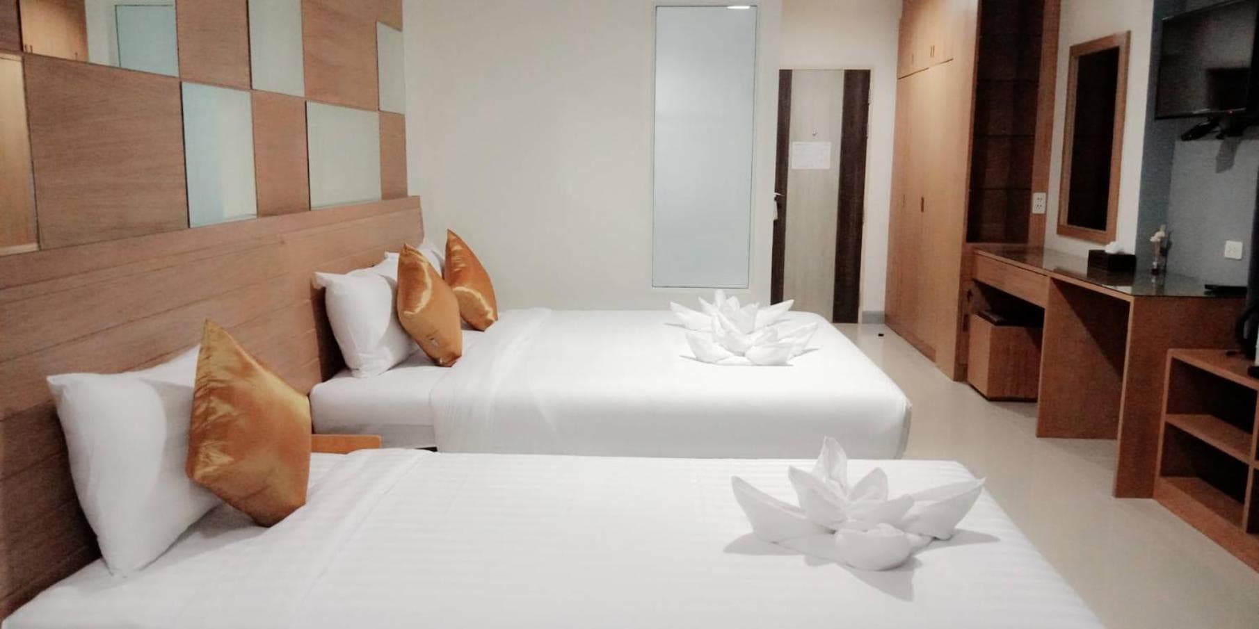 The Greenery central suite & hotel