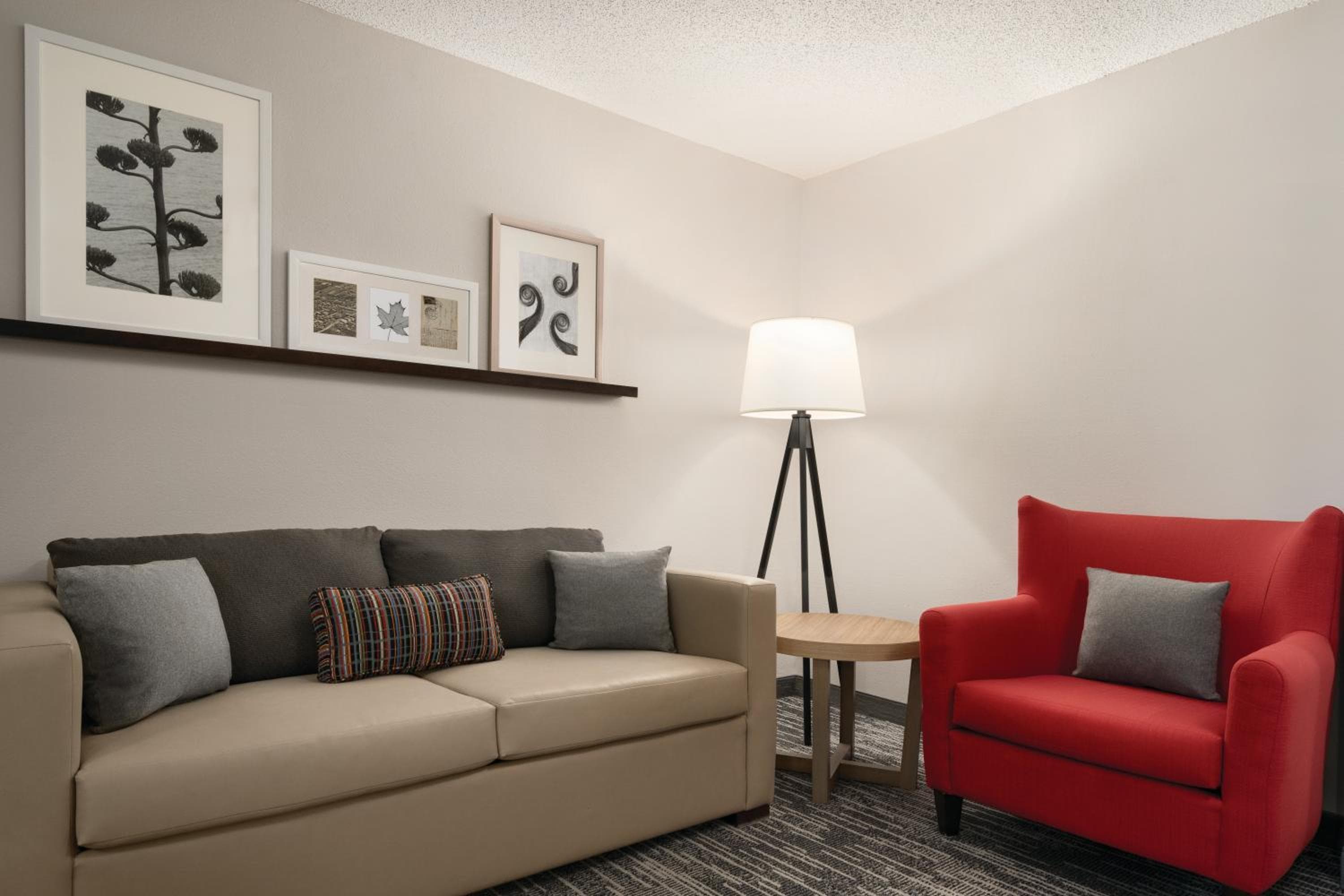 Country Inn & Suites by Radisson, Detroit Lakes
