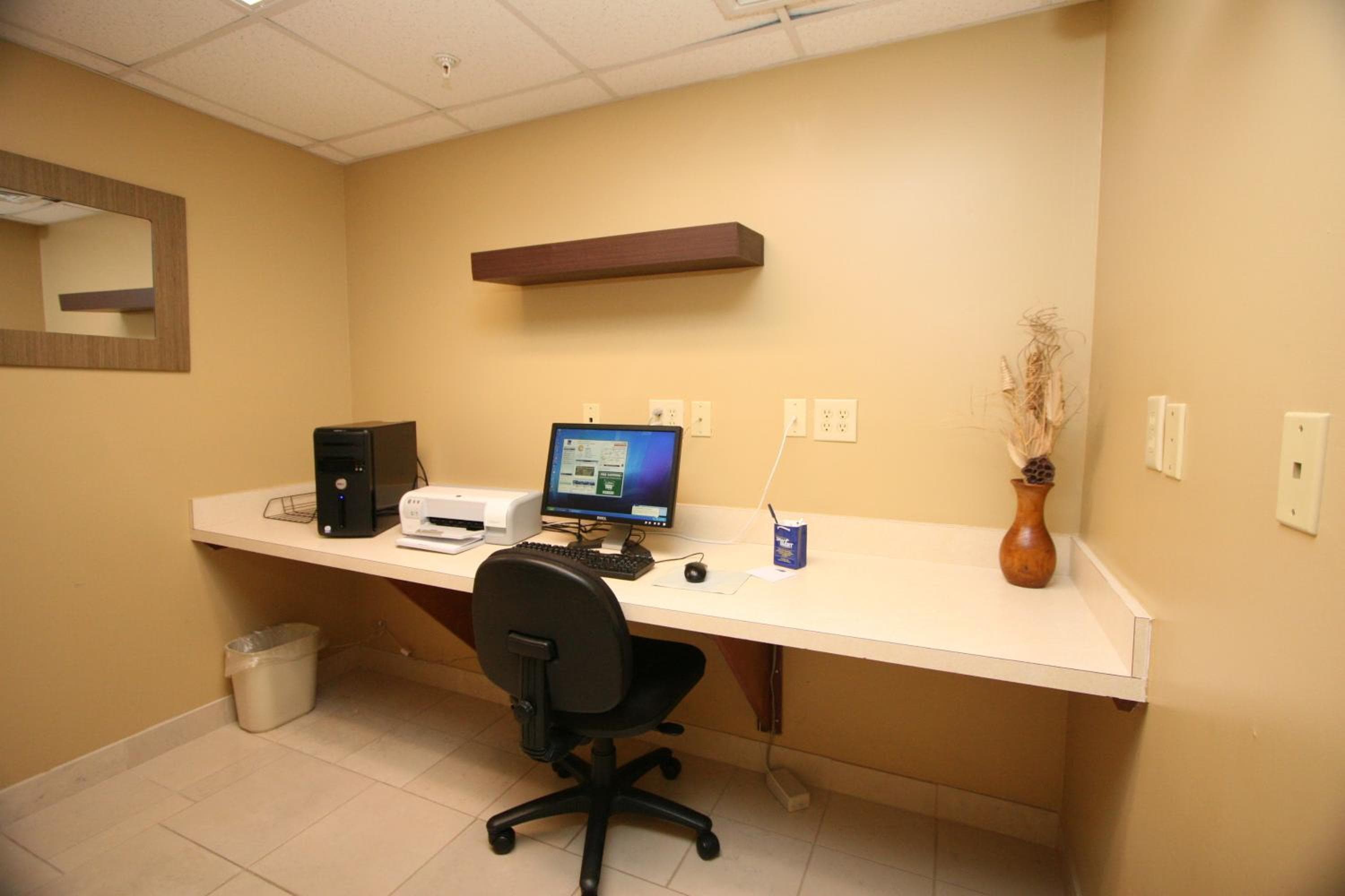 Country Inn & Suites by Radisson, Shelby, NC