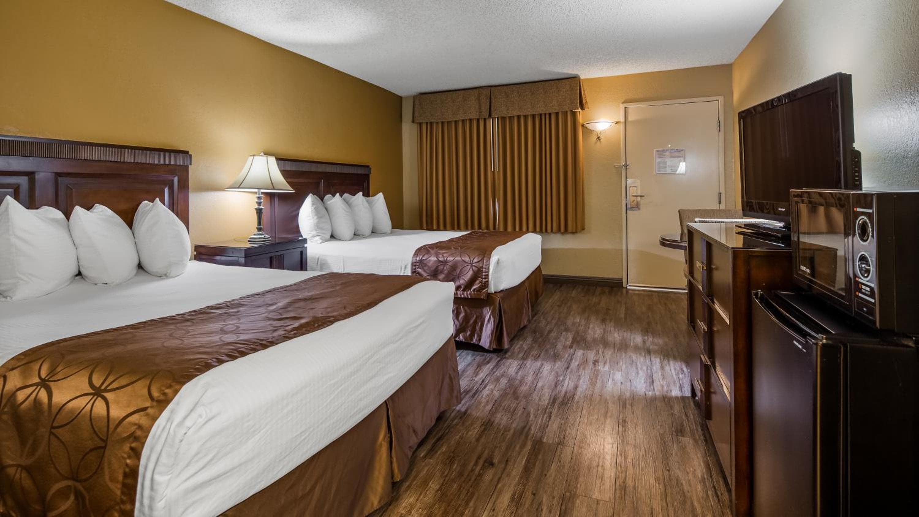 Empire Inn