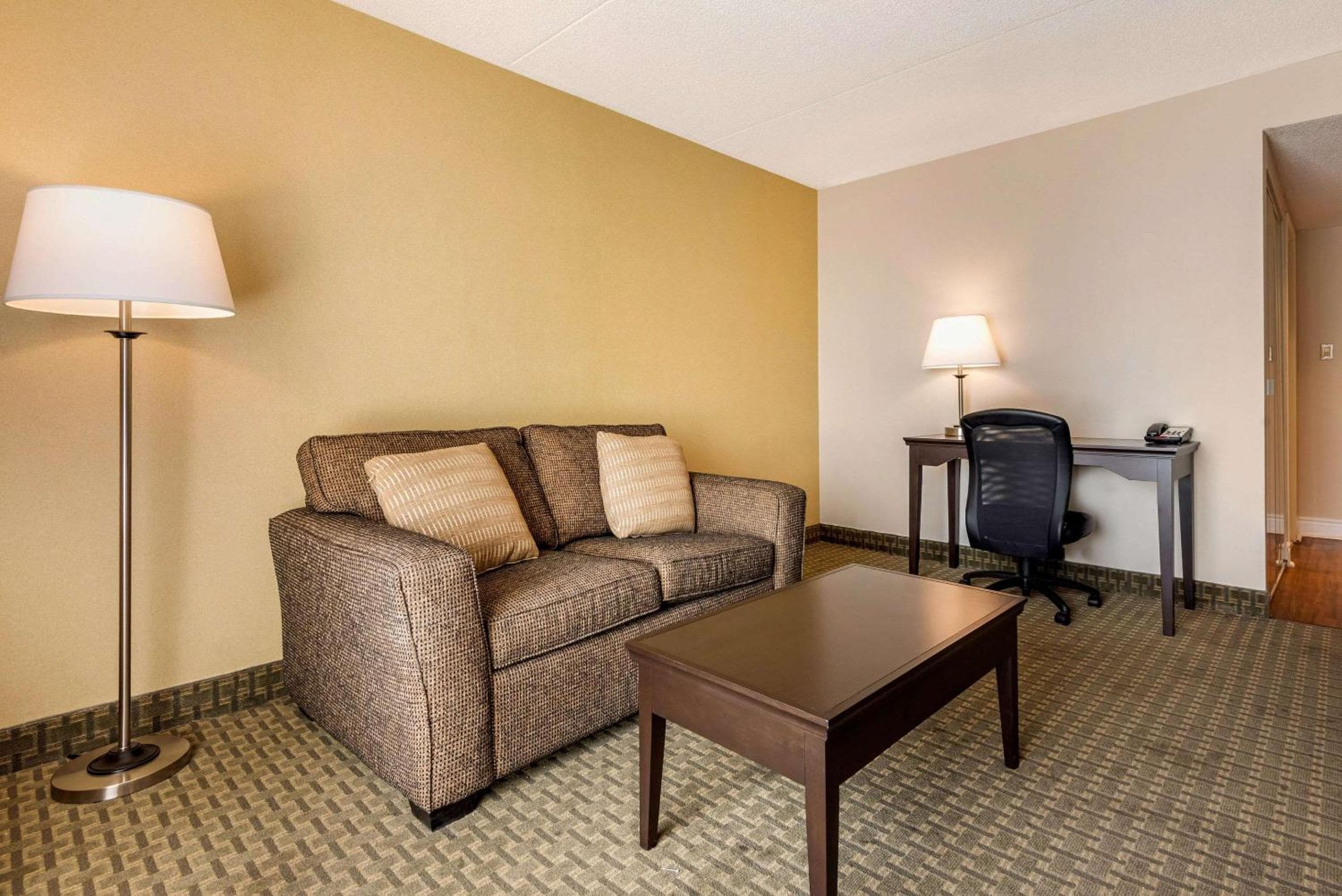 Quality Inn & Suites