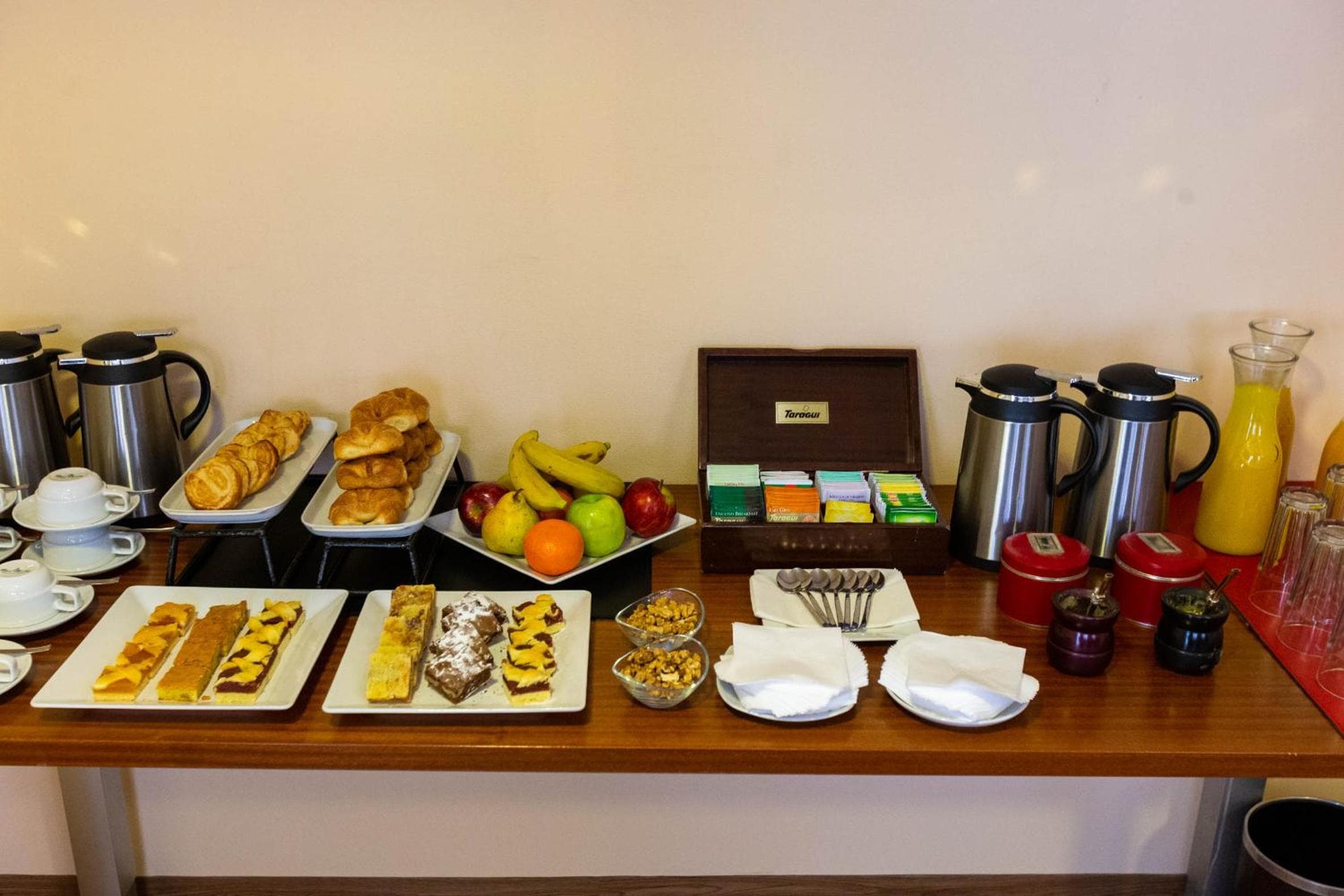 474 Buenos Aires Hotel