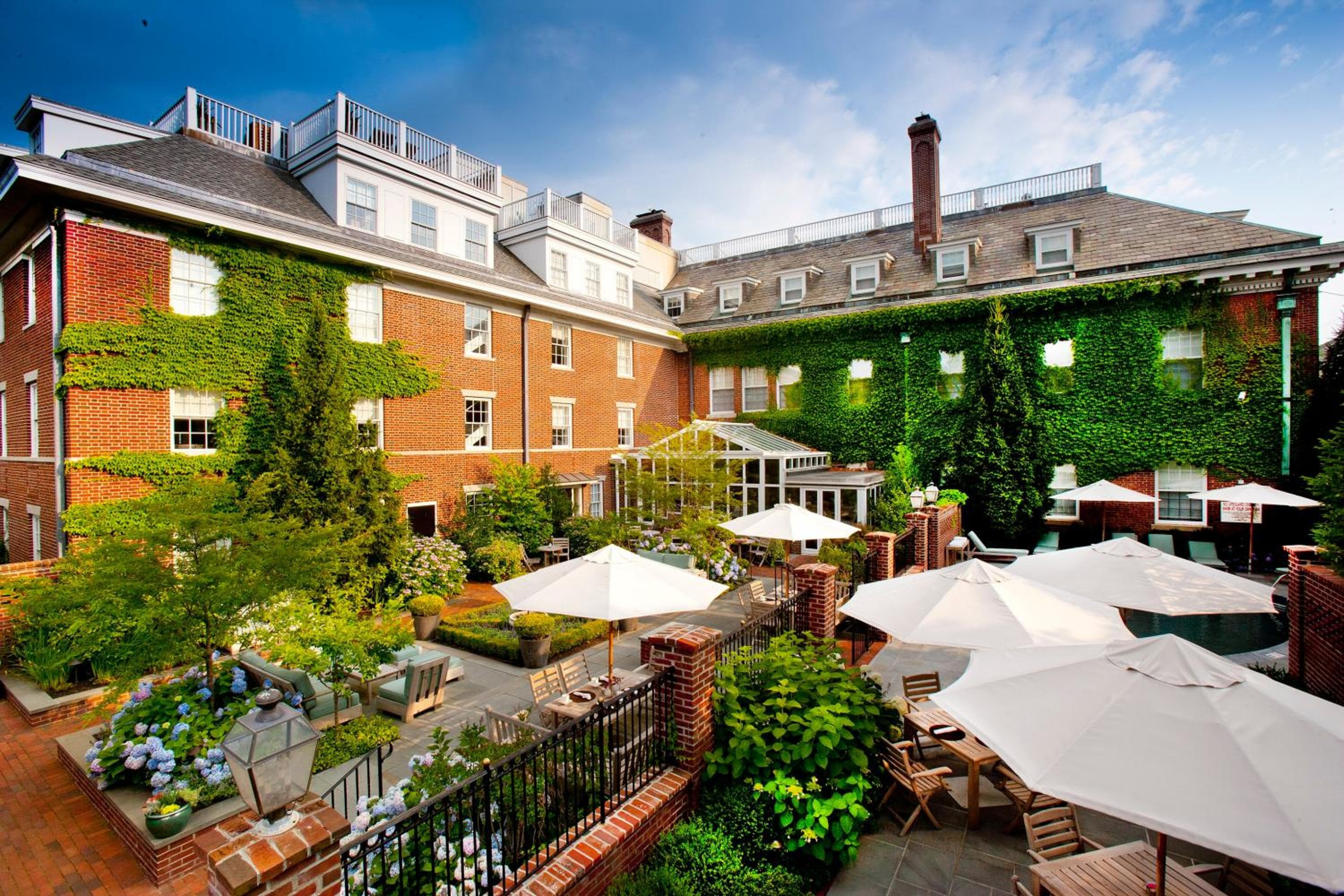 The Vanderbilt, Auberge Collection