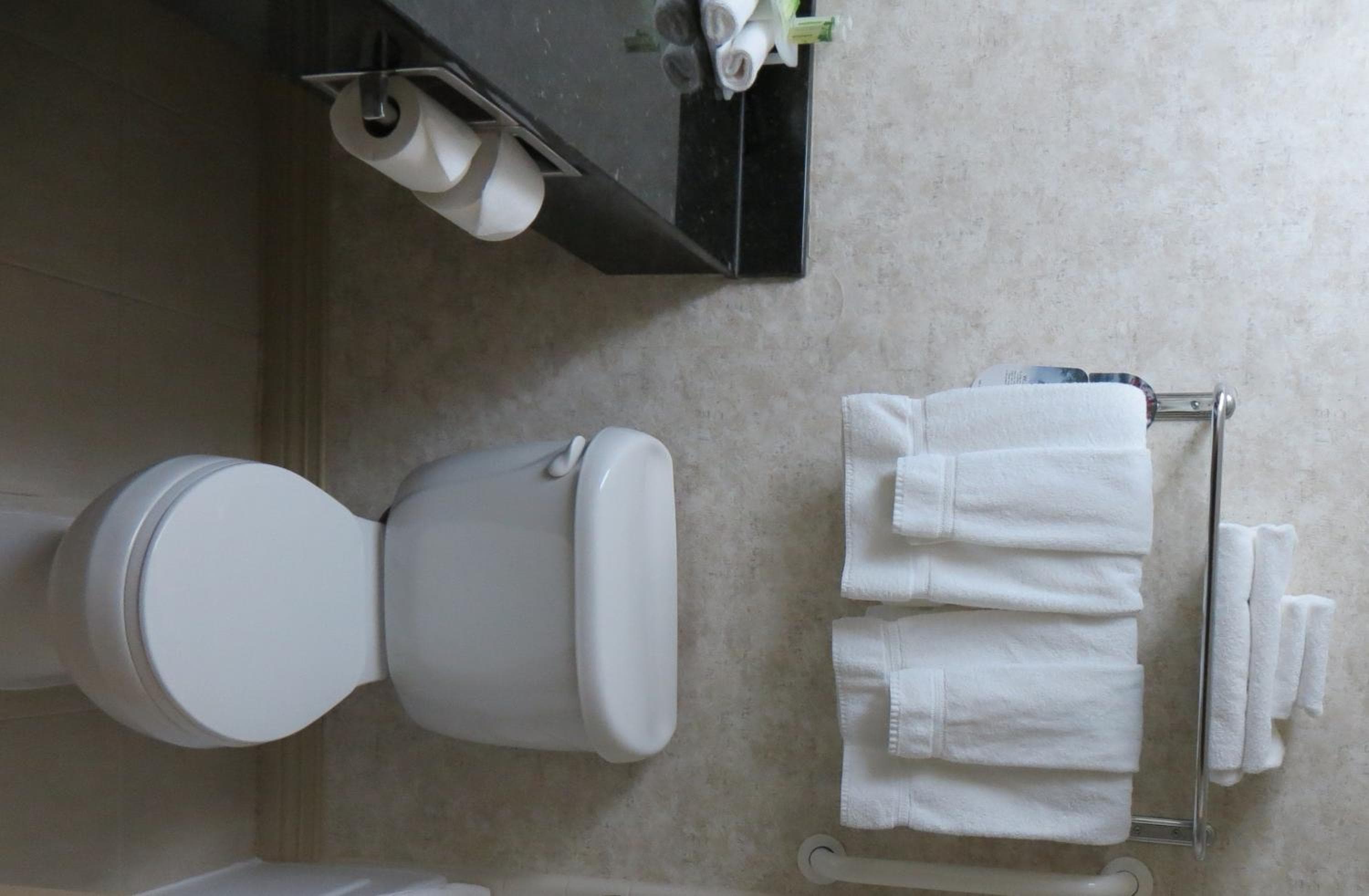 Holiday Inn Express Hotel Fort Campbell-Oak Grove by IHG