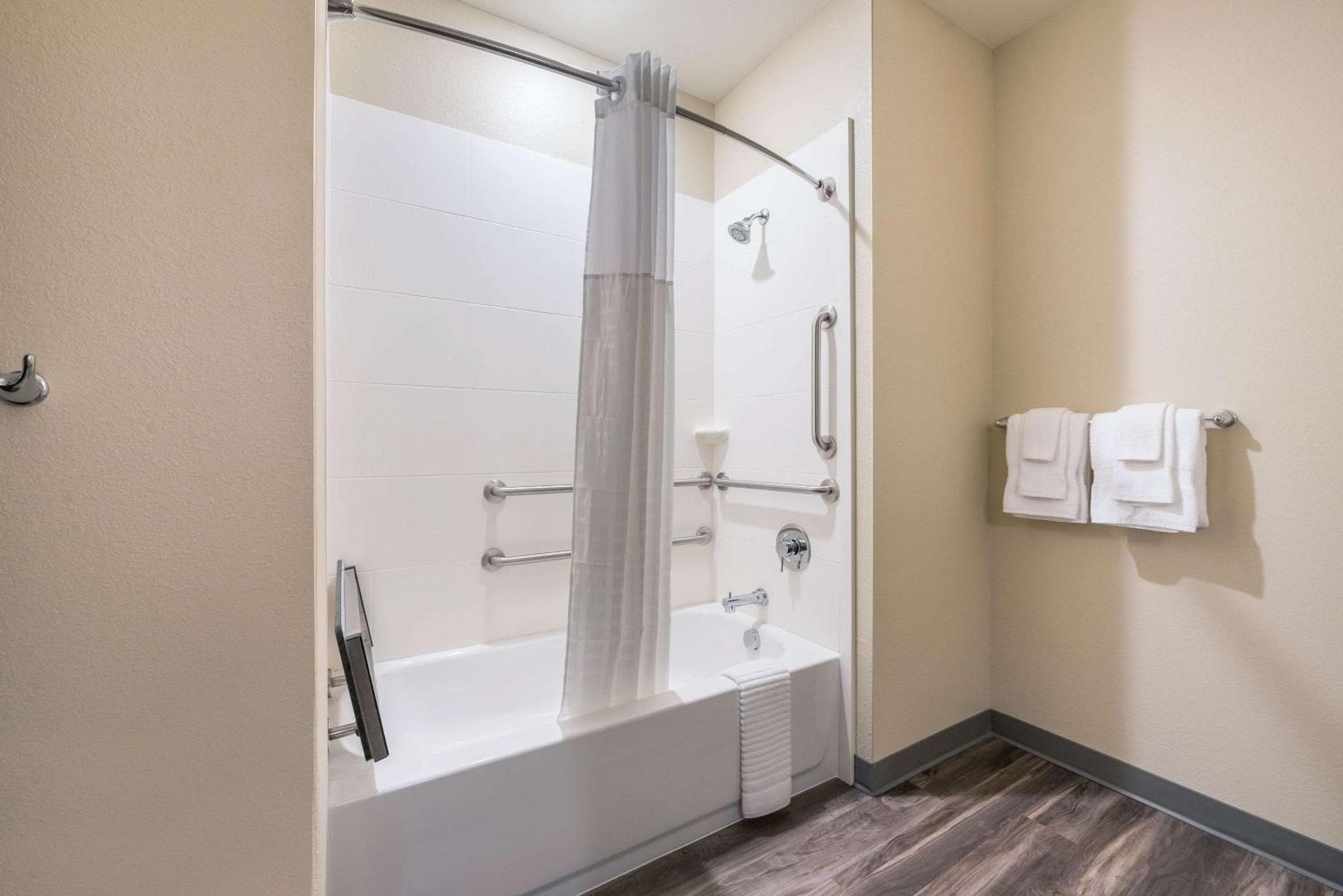 Comfort Suites Marysville Columbus - Northwest