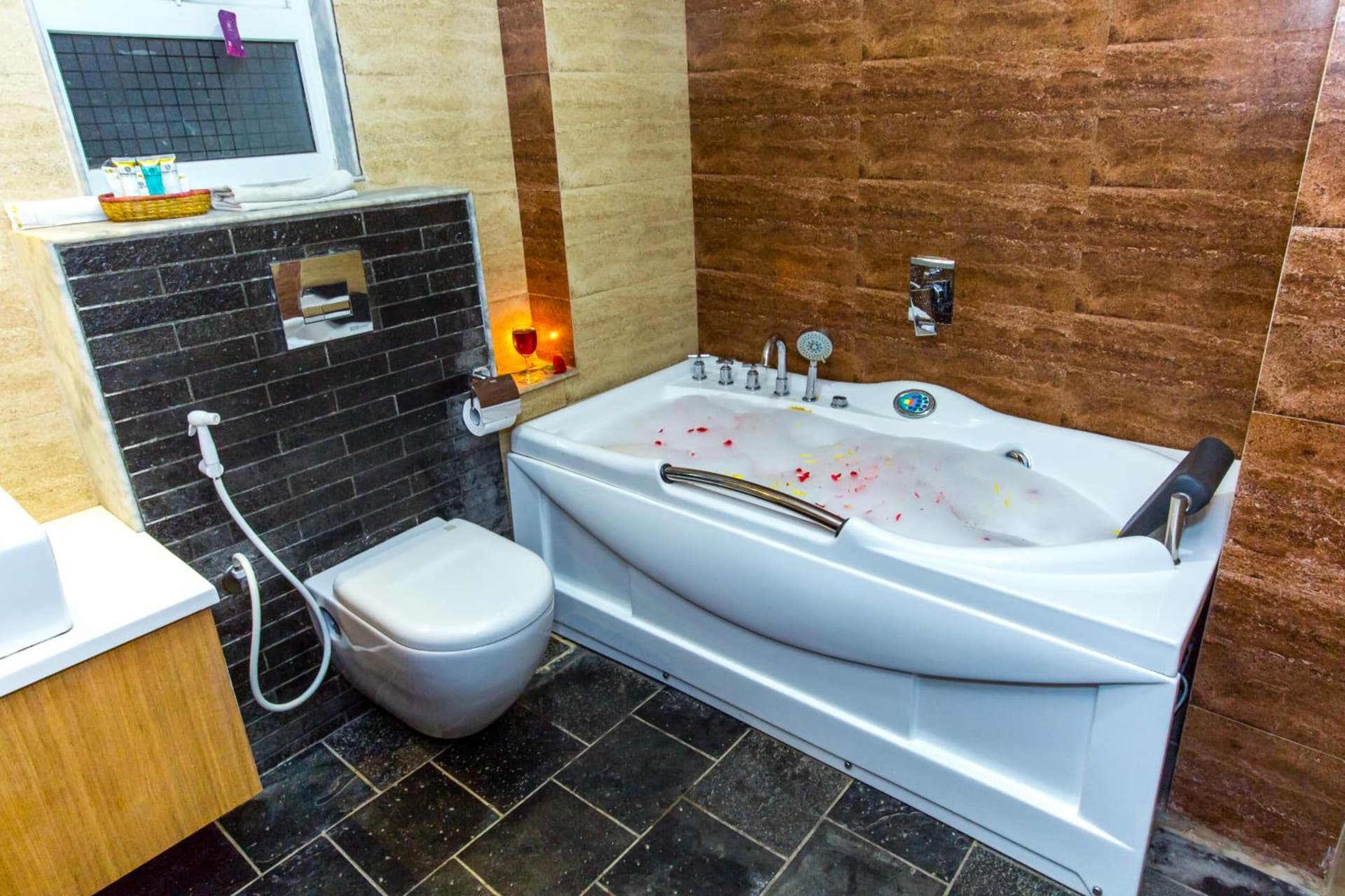 Kathmandu Suite Home