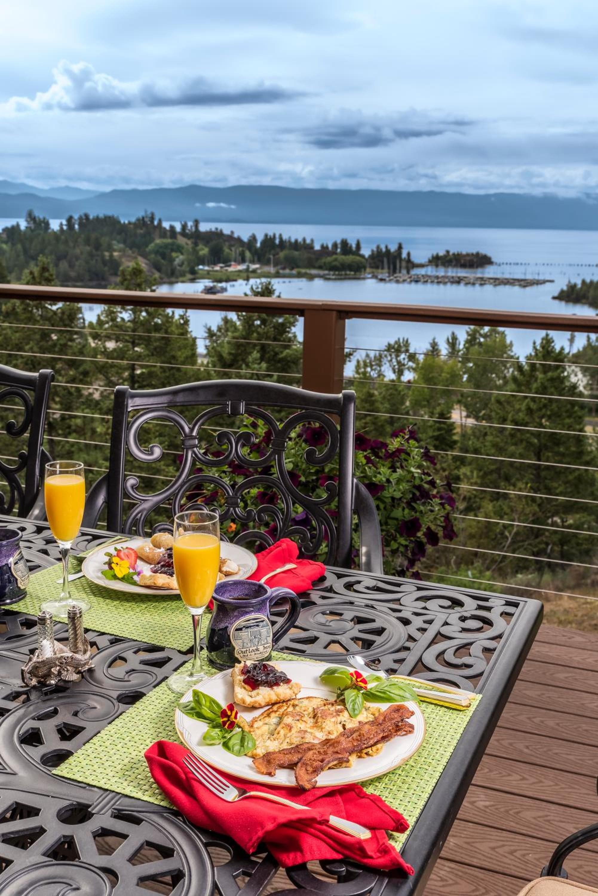 Outlook Inn Bed and Breakfast