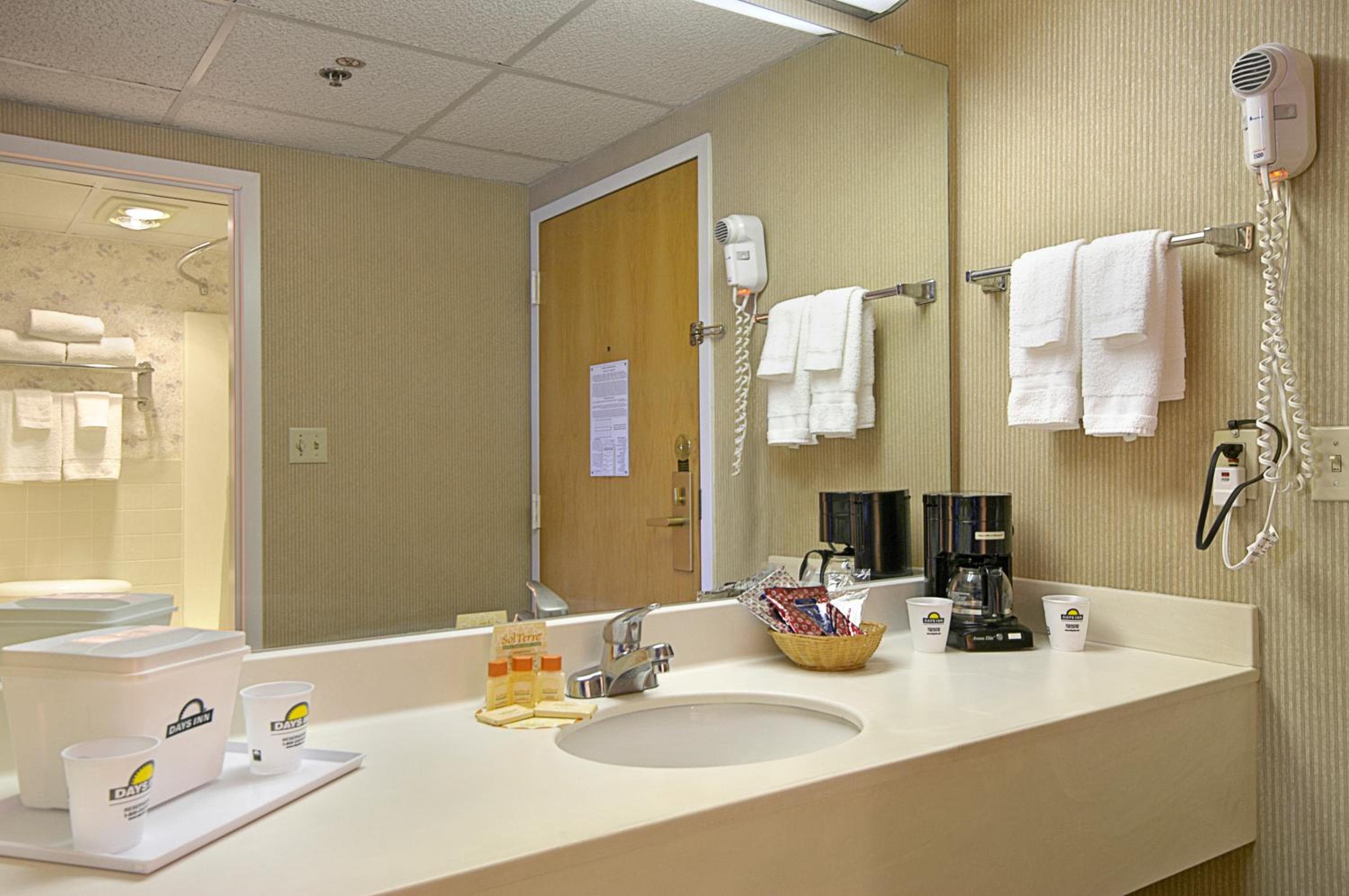 Days Inn by Wyndham Reading Wyomissing