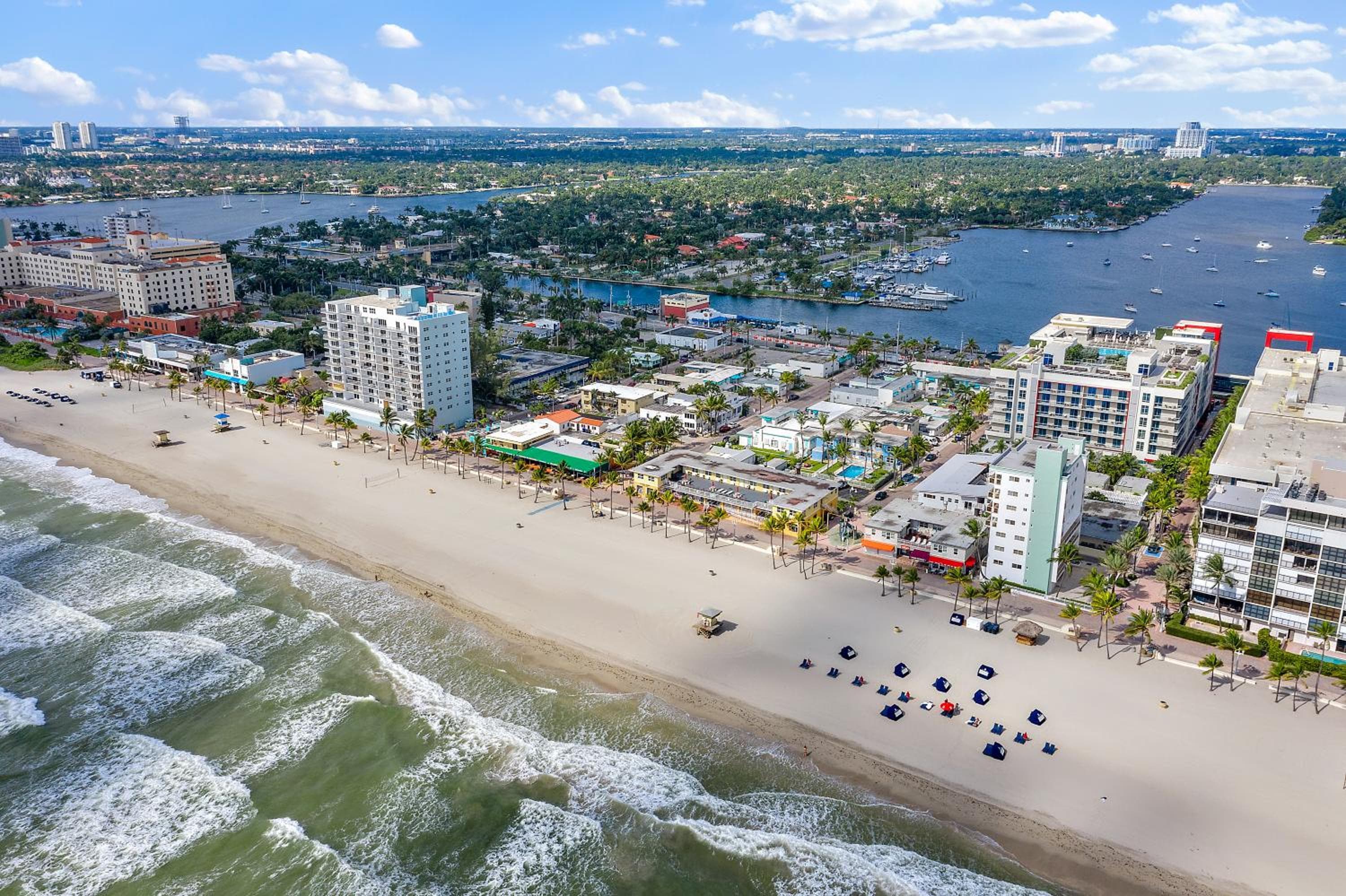 Hollywood Beachside Boutique Suite