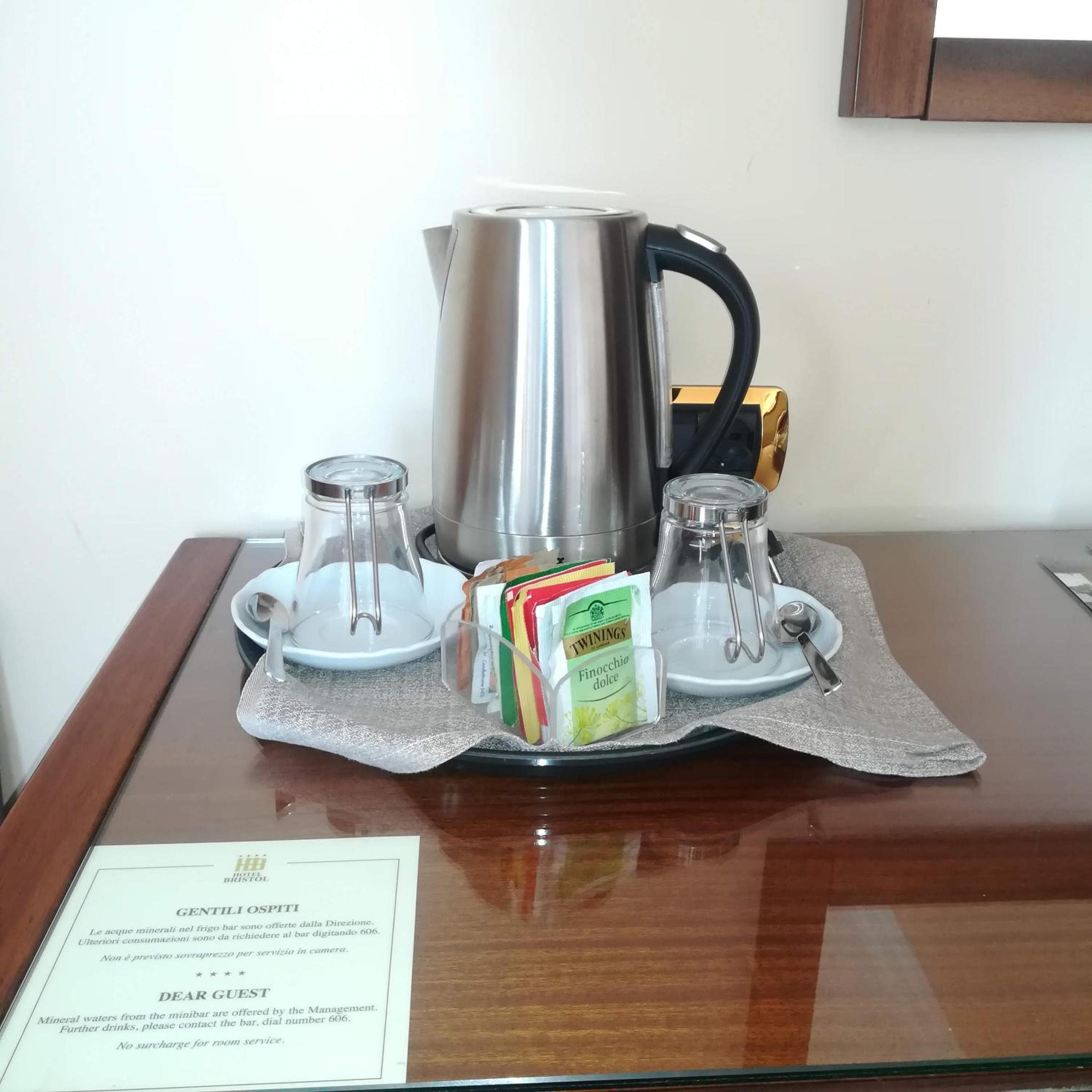Hotel Bristol