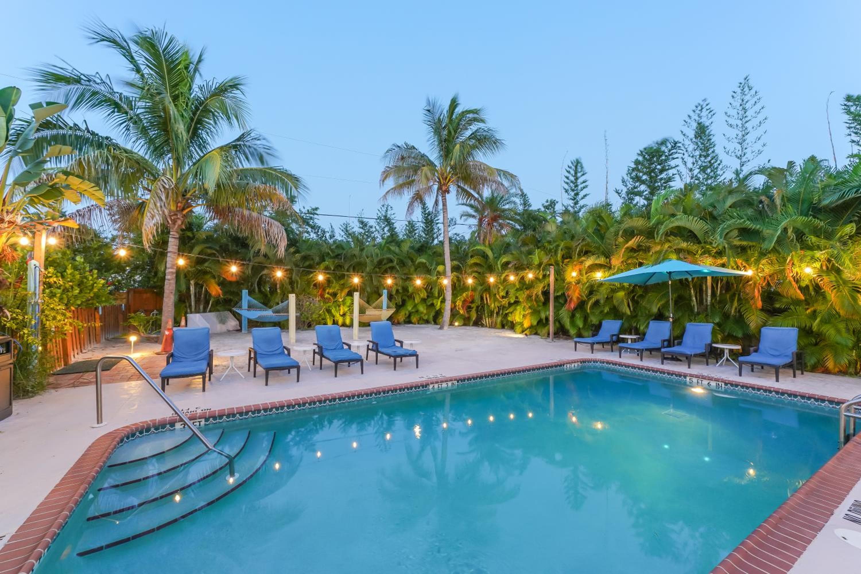 Siesta Key Palms Resort