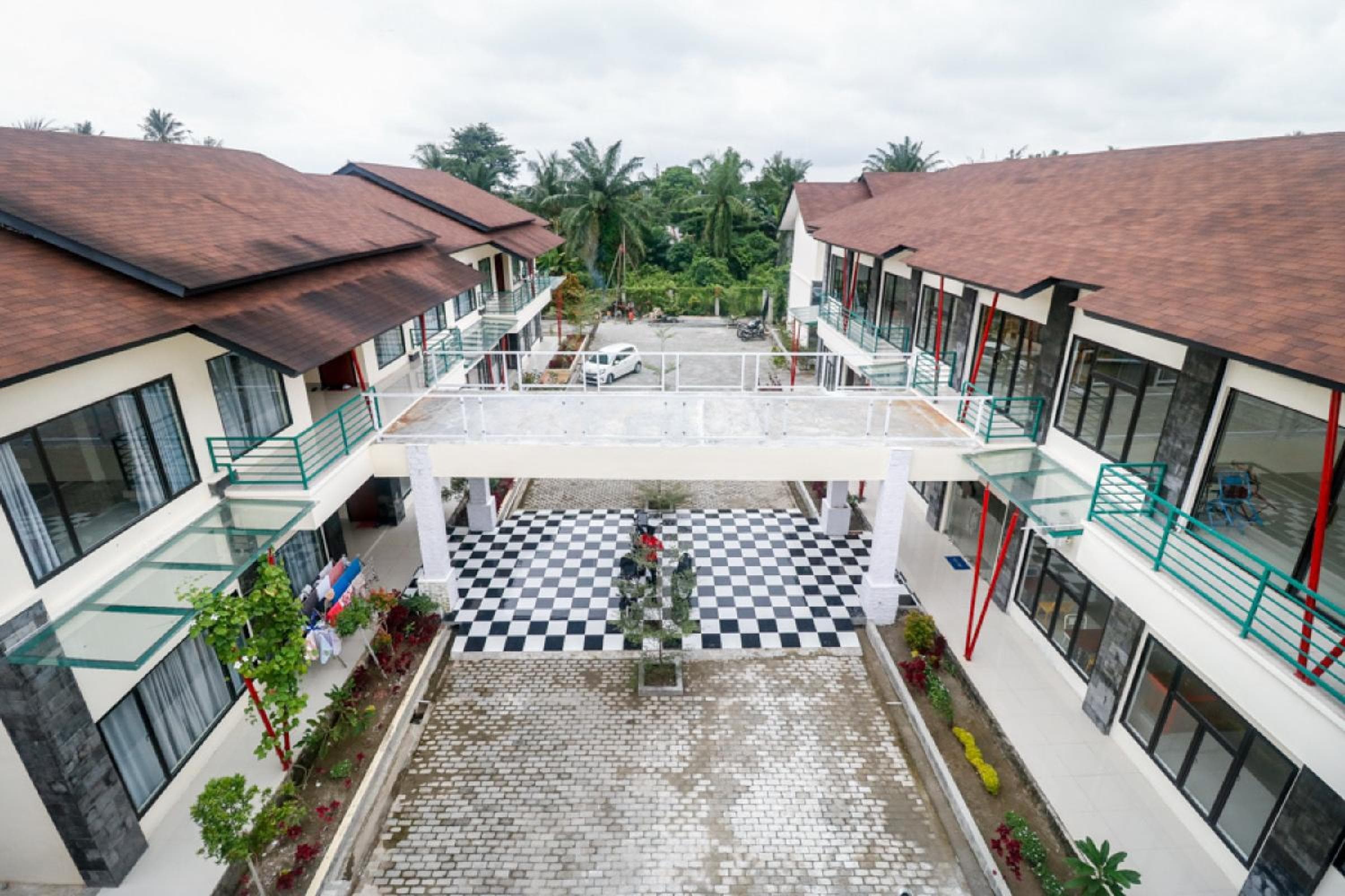 RedDoorz Plus near Kualanamu Airport Medan
