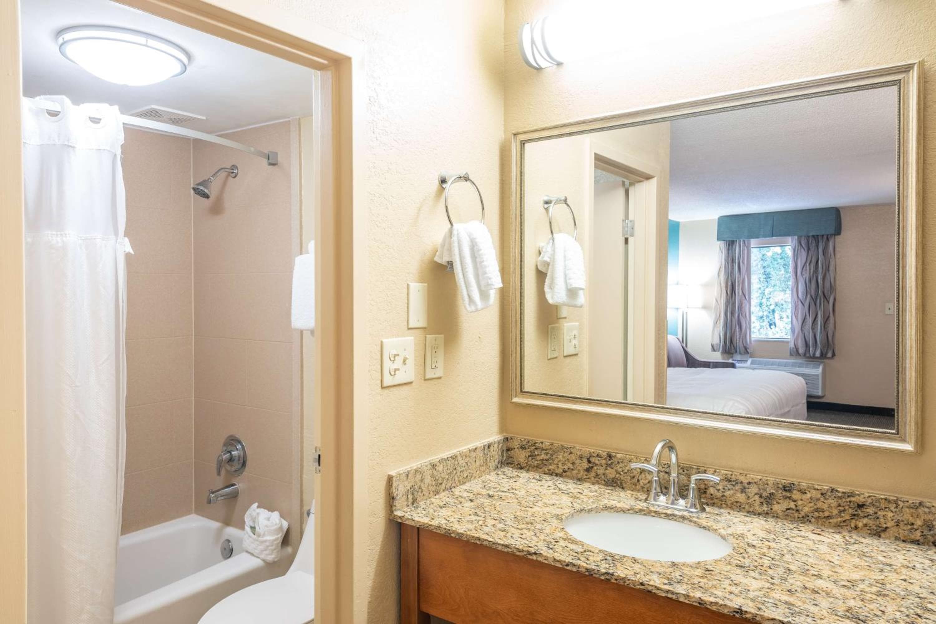 Best Western Charleston Inn