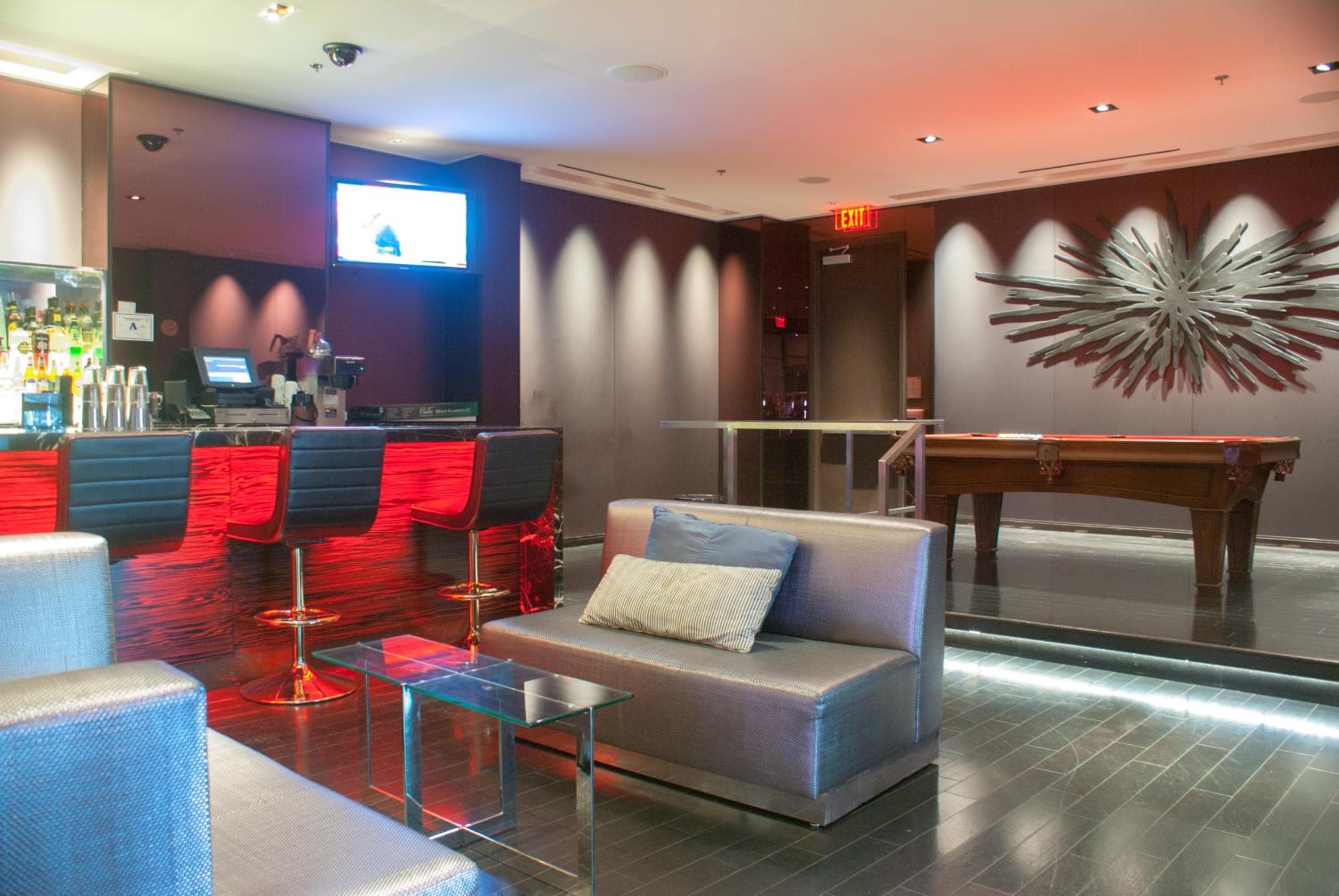 Palms Place Hotel and Spa