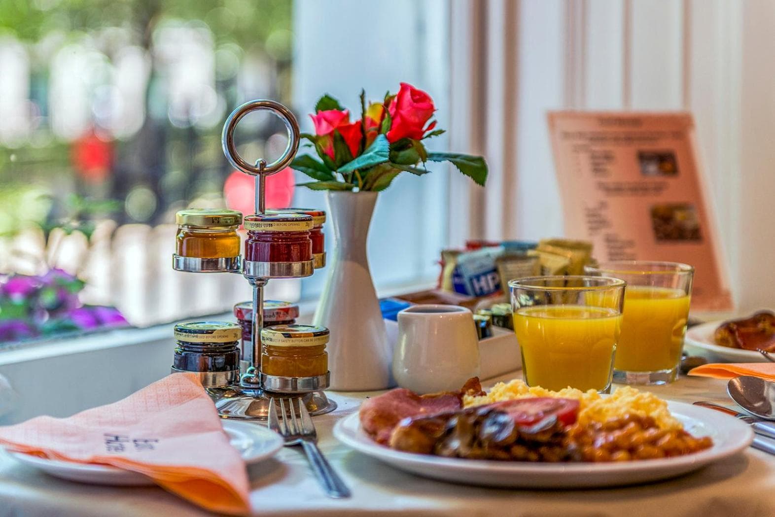 breakfast buffet