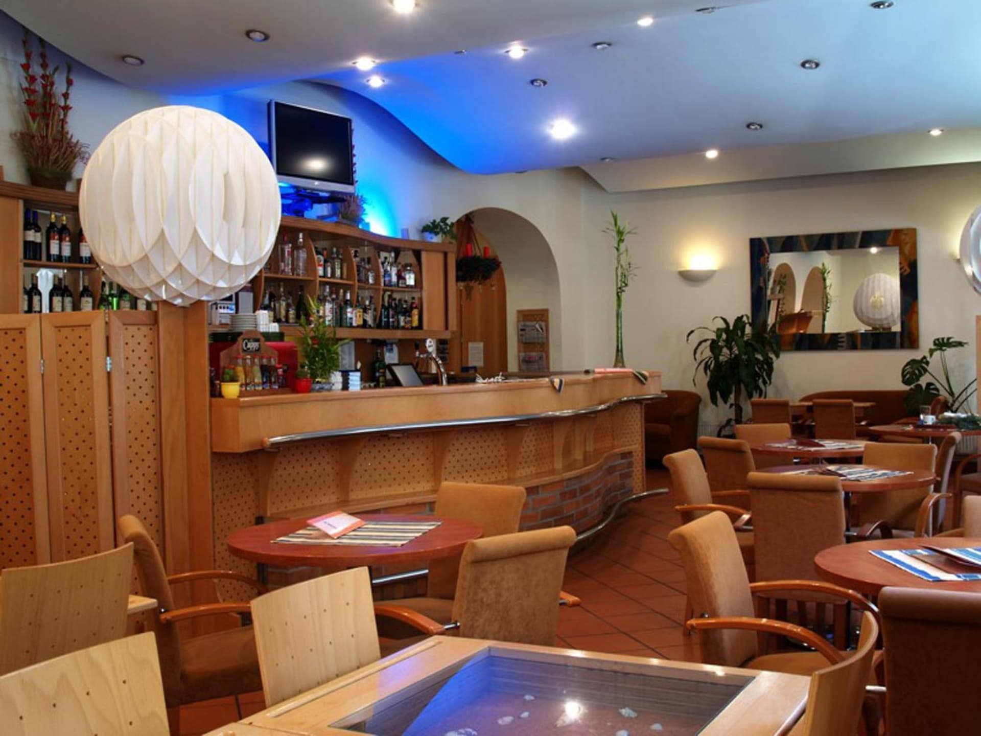EA Hotel Tosca