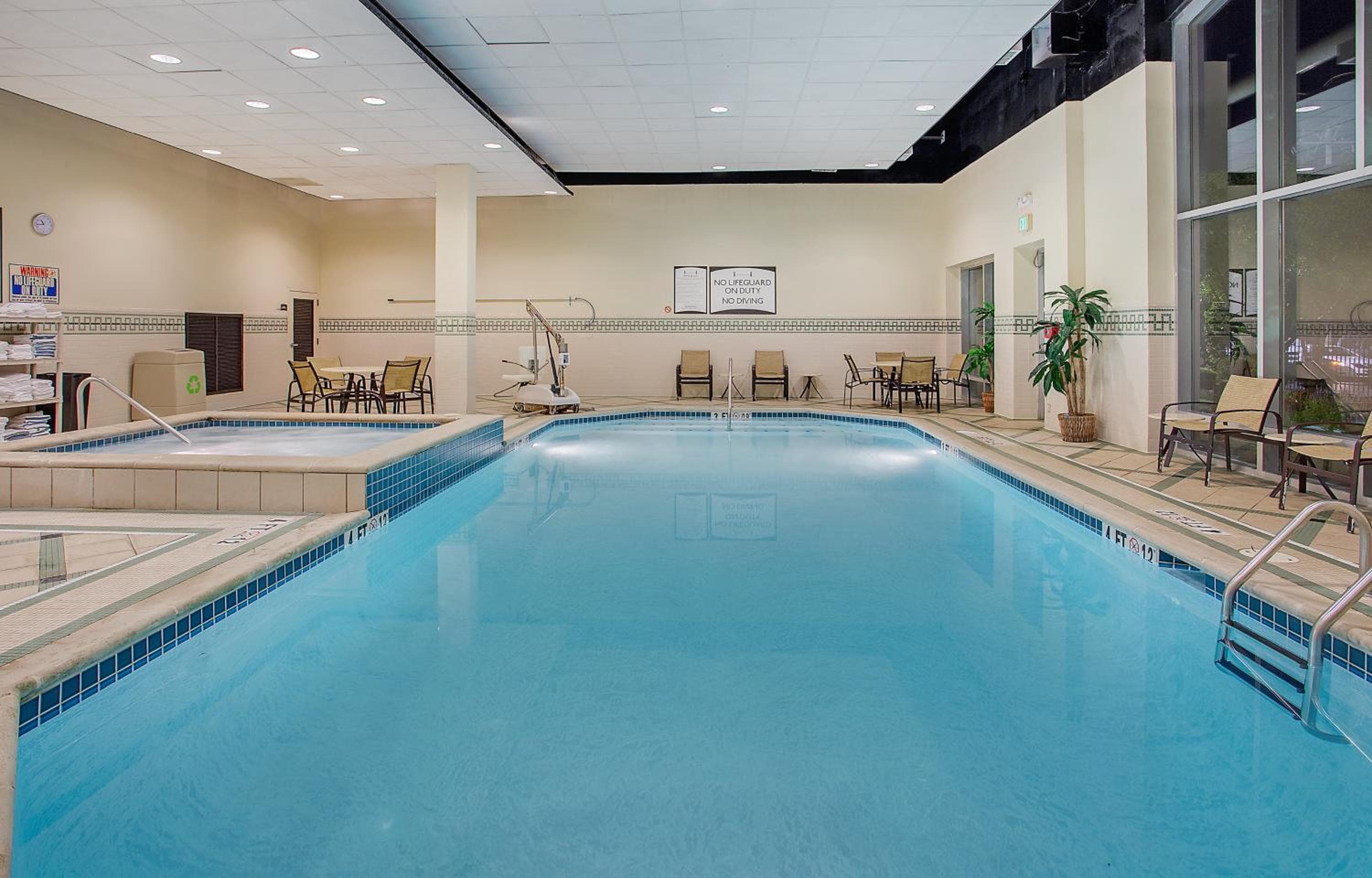 Staybridge Suites Chattanooga Downtown - Convention Center by IHG