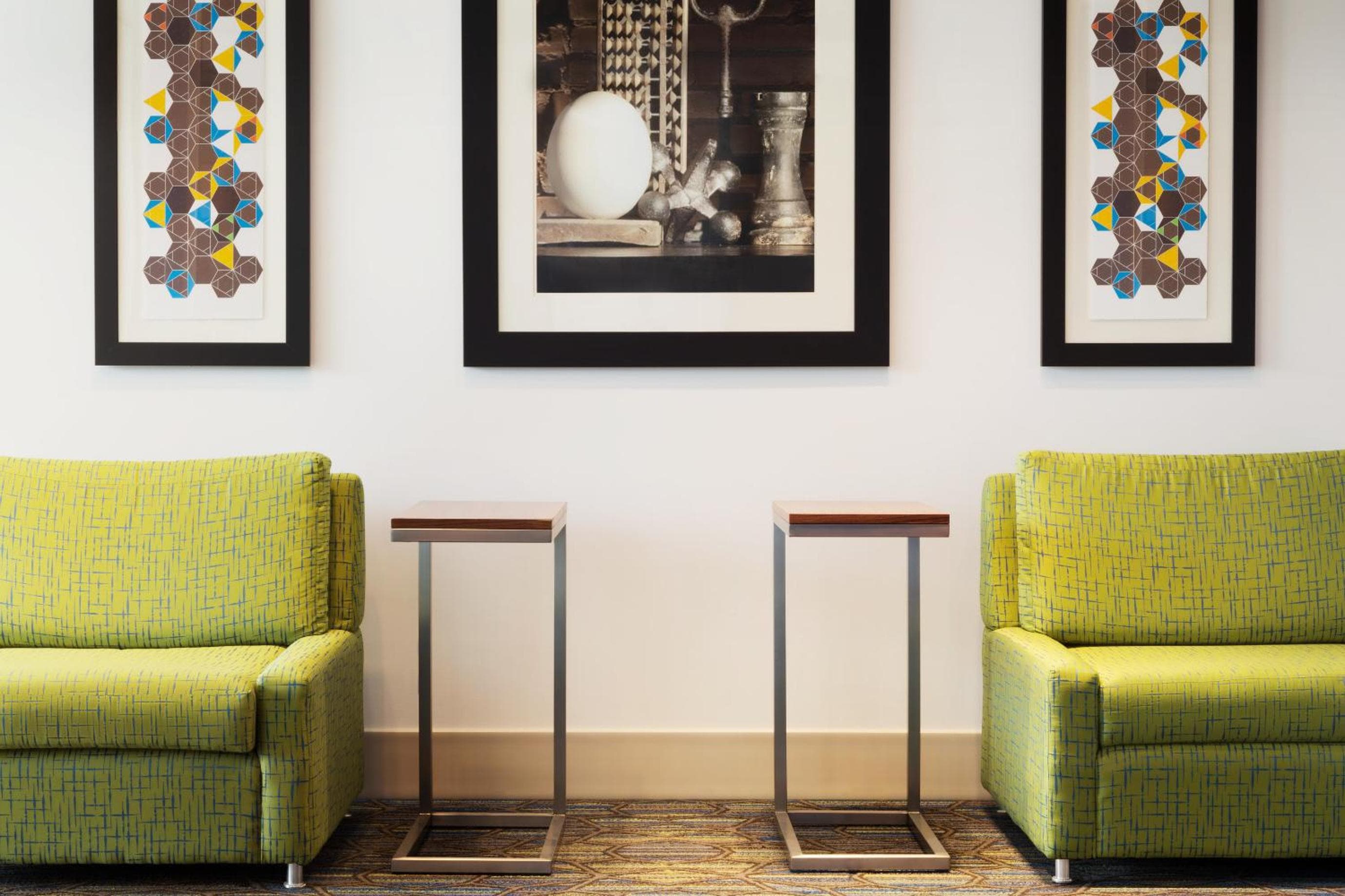 Holiday Inn Express & Suites - Yorkville by IHG
