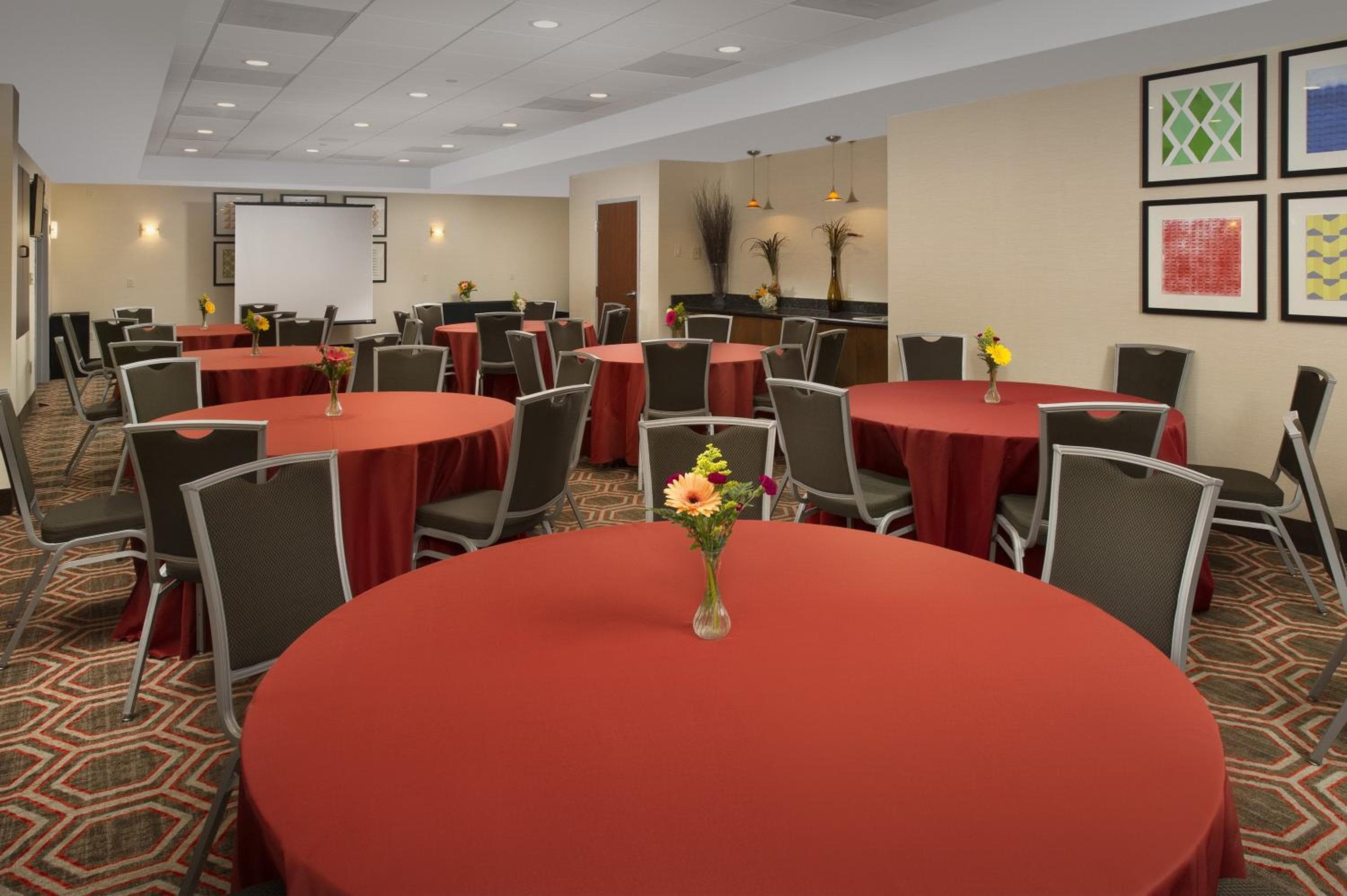 Holiday Inn Express Baltimore at the Stadiums by IHG