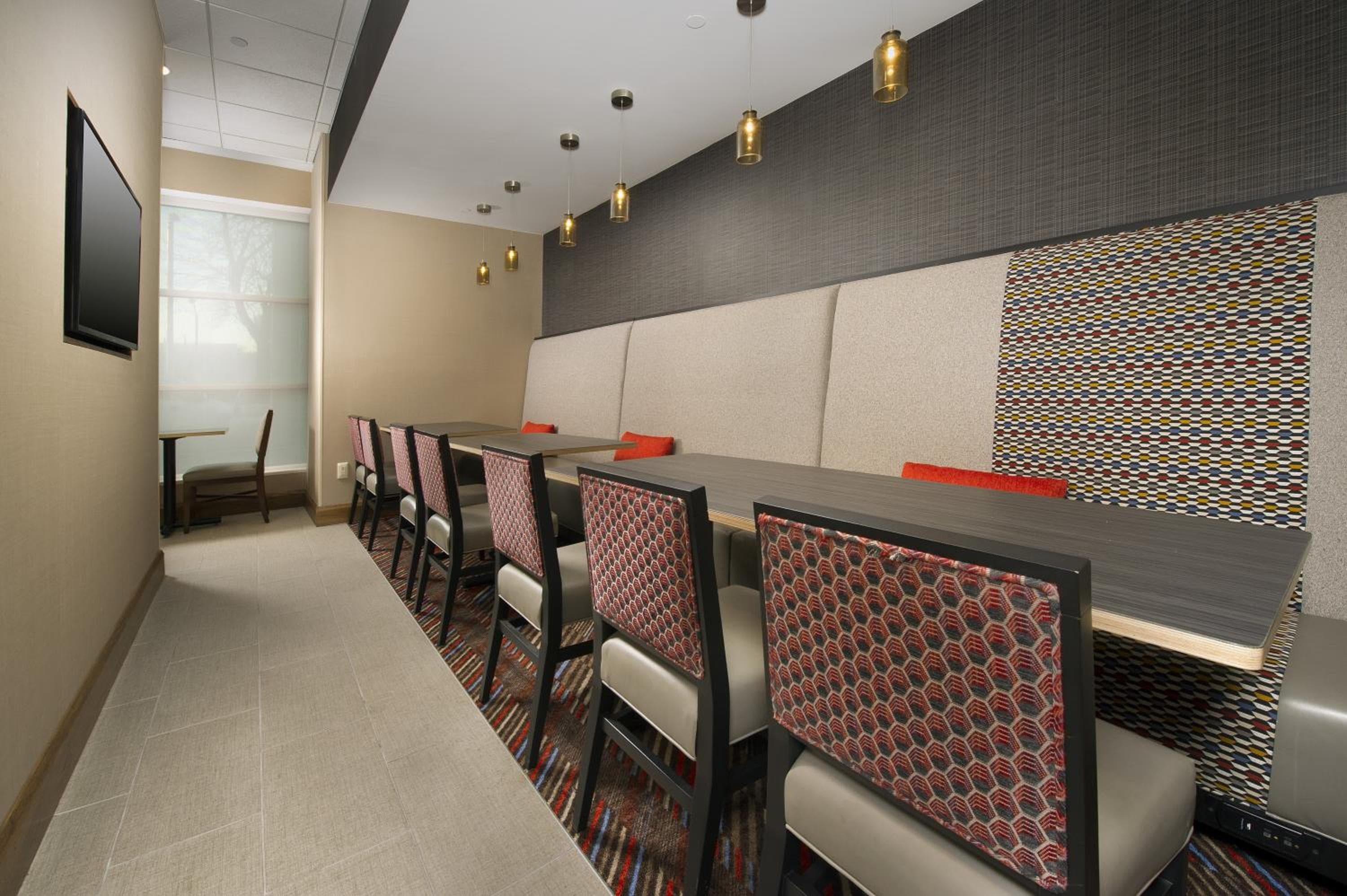 Holiday Inn Express Baltimore at the Stadiums by IHG