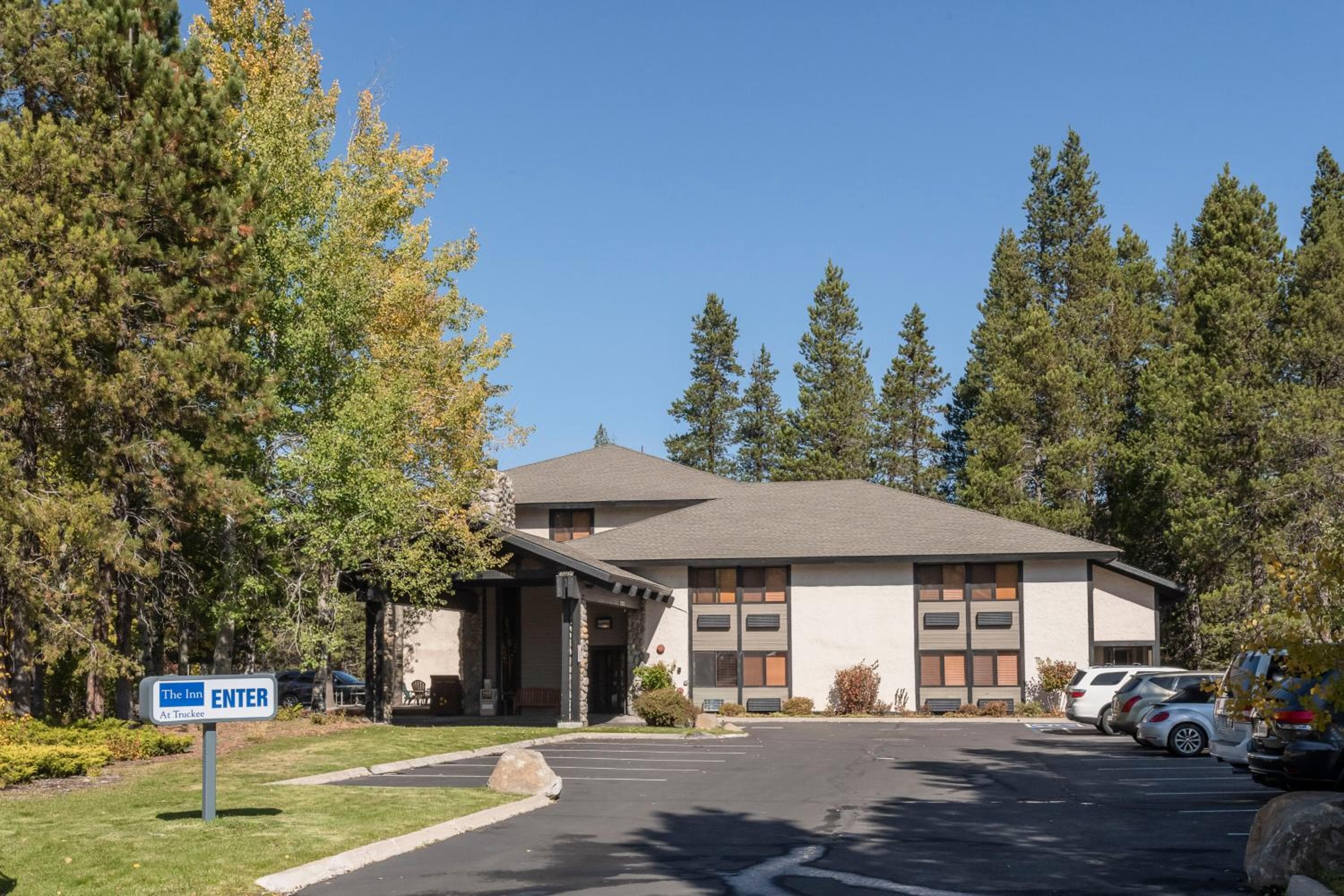 Inn At Truckee