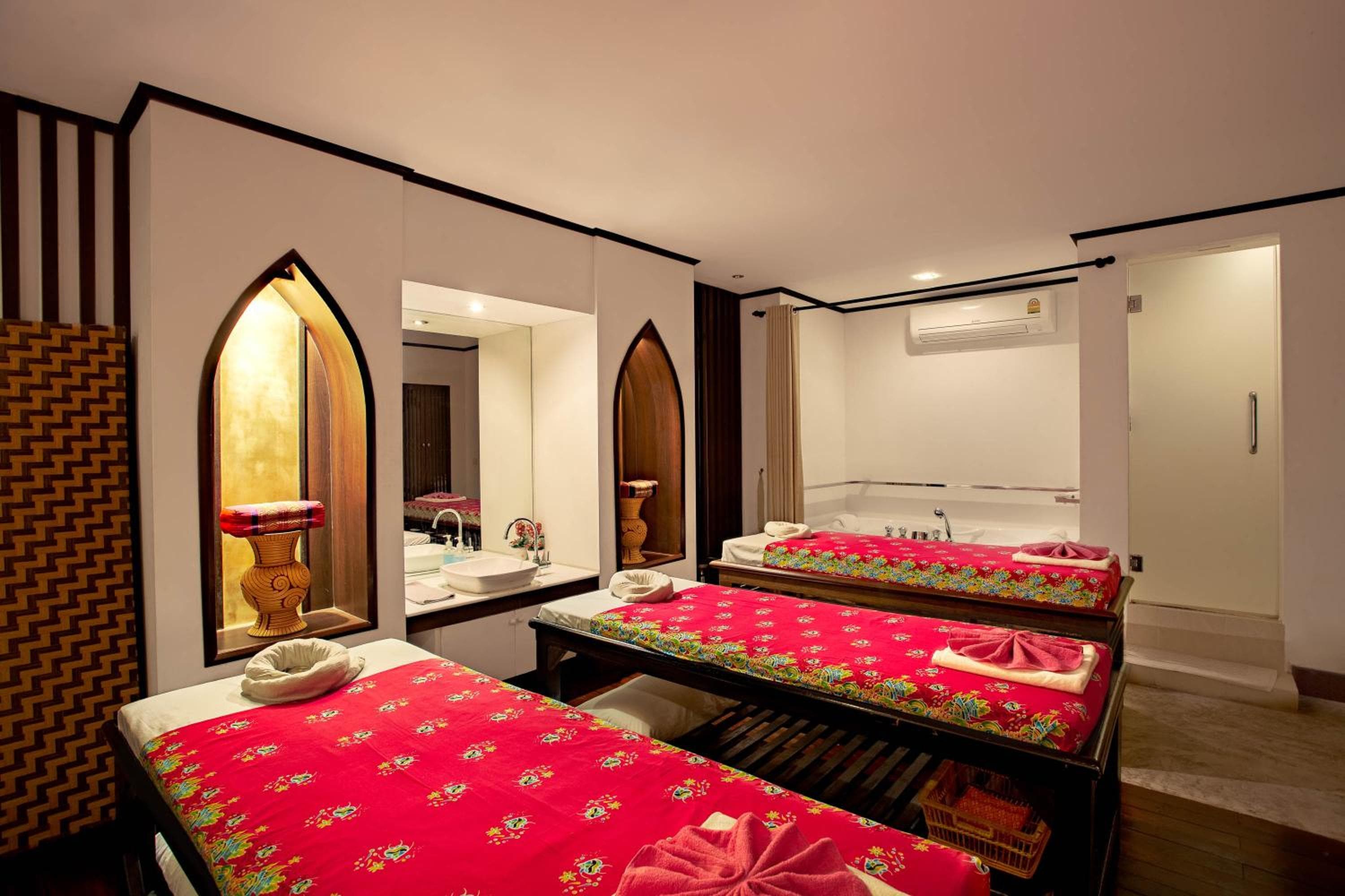 Baumancasa Beach Resort