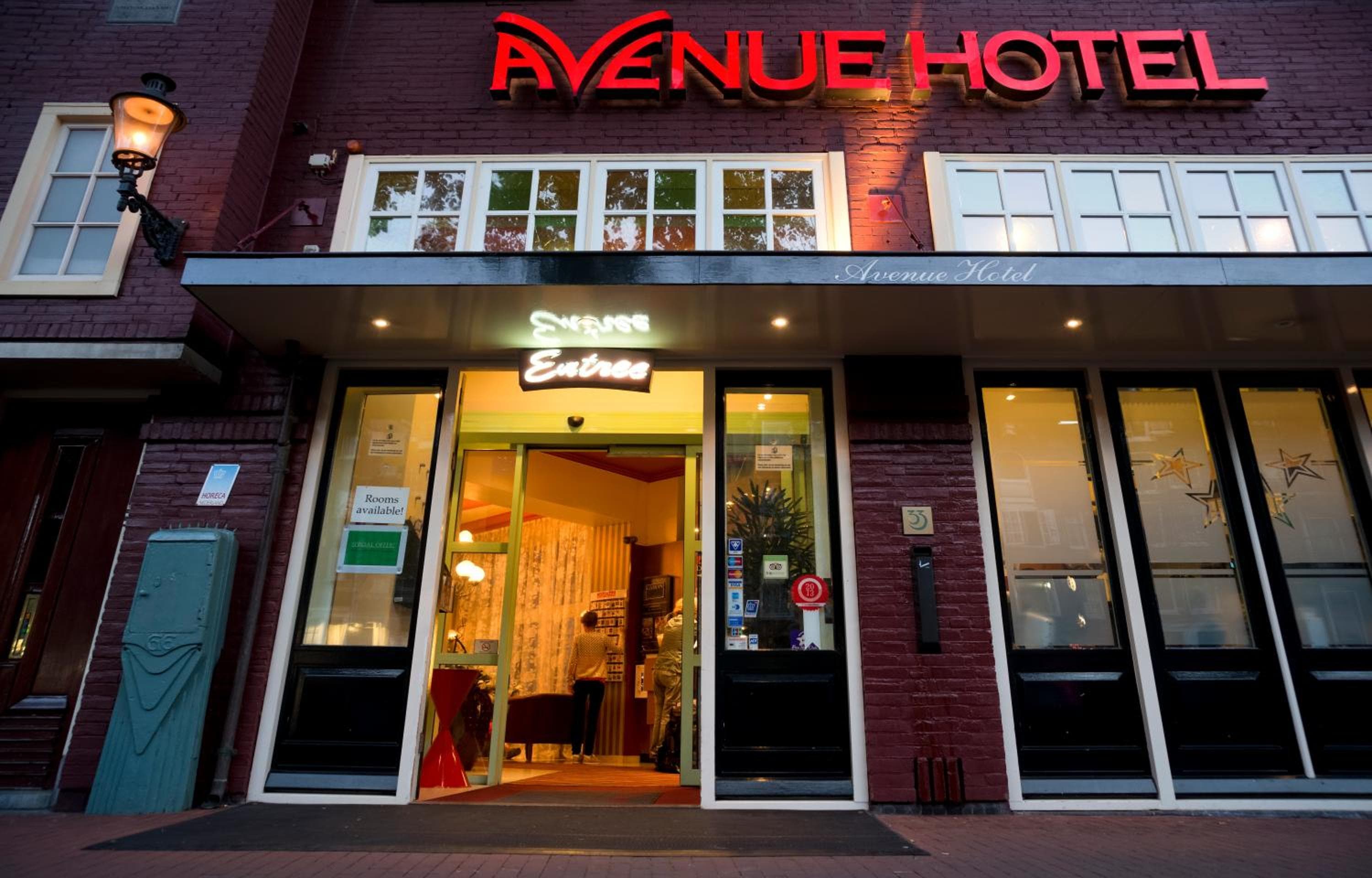 Avenue Hotel