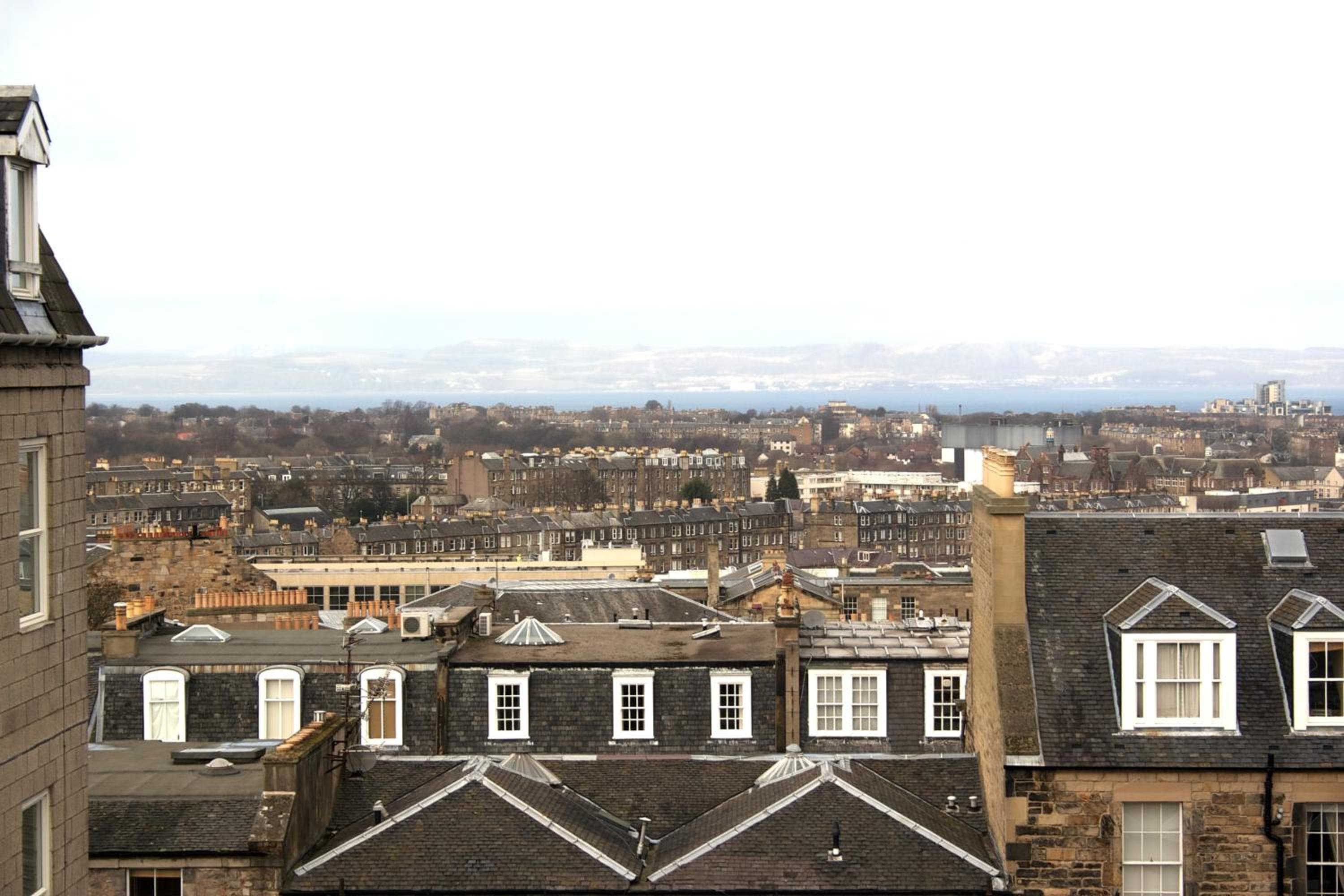Holiday Inn Express Edinburgh City Centre by IHG