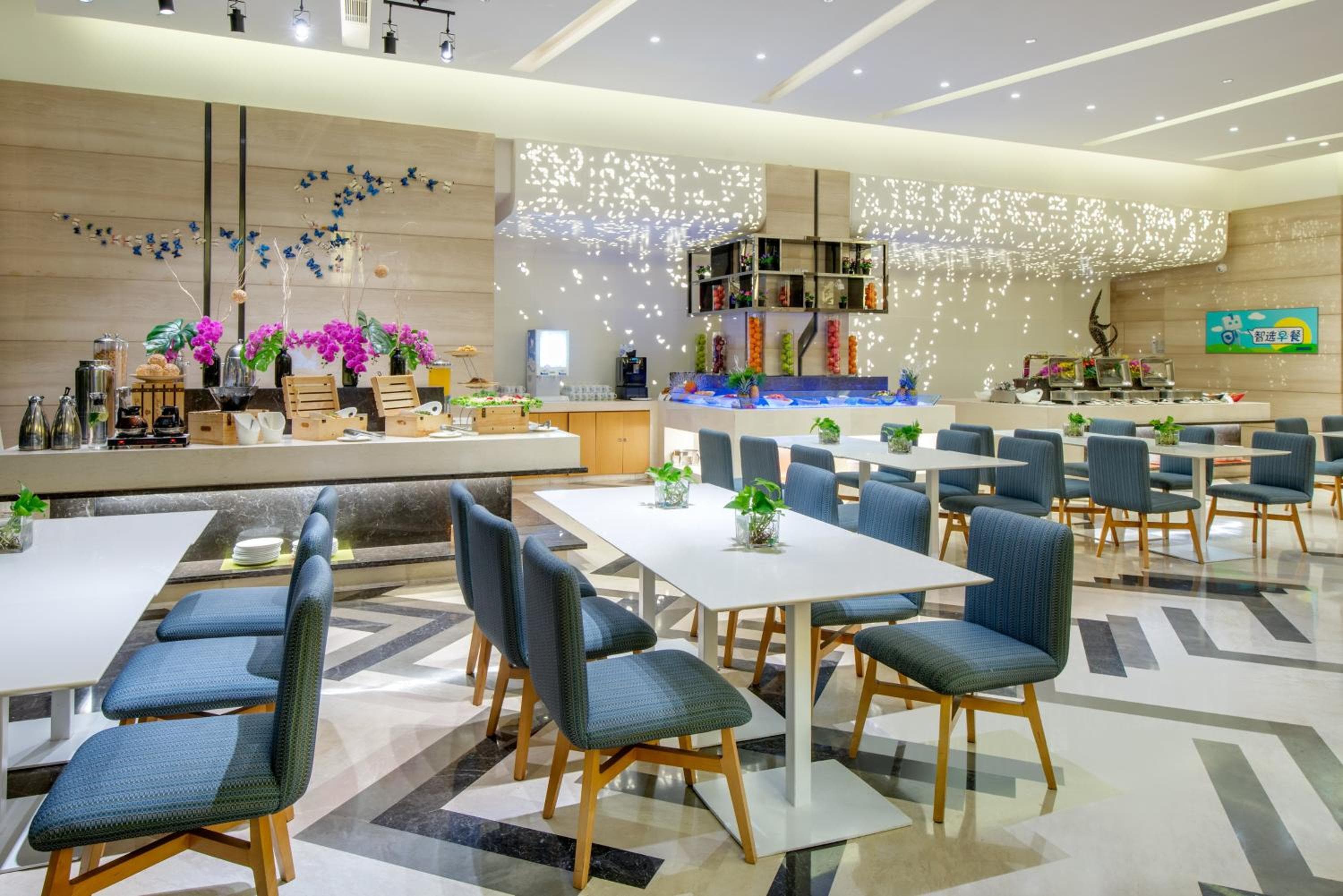 Holiday Inn Express Chengdu Huanhuaxi by IHG-Near Jinsha Site Musem,Near Wuhou Temple Museum,Welcome drinks,Free gym,Free self-service laundry