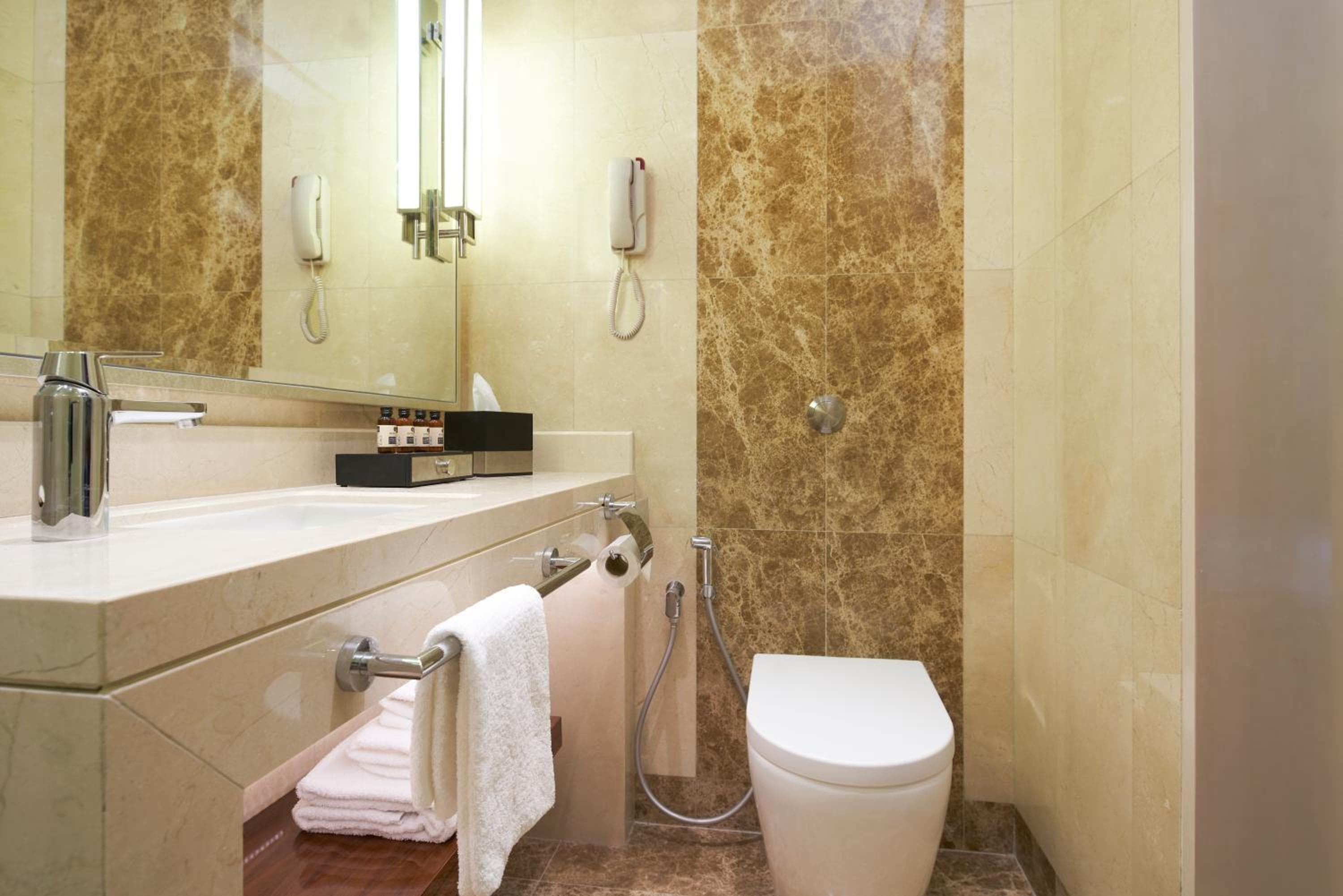 Holiday Inn Singapore Little India by IHG