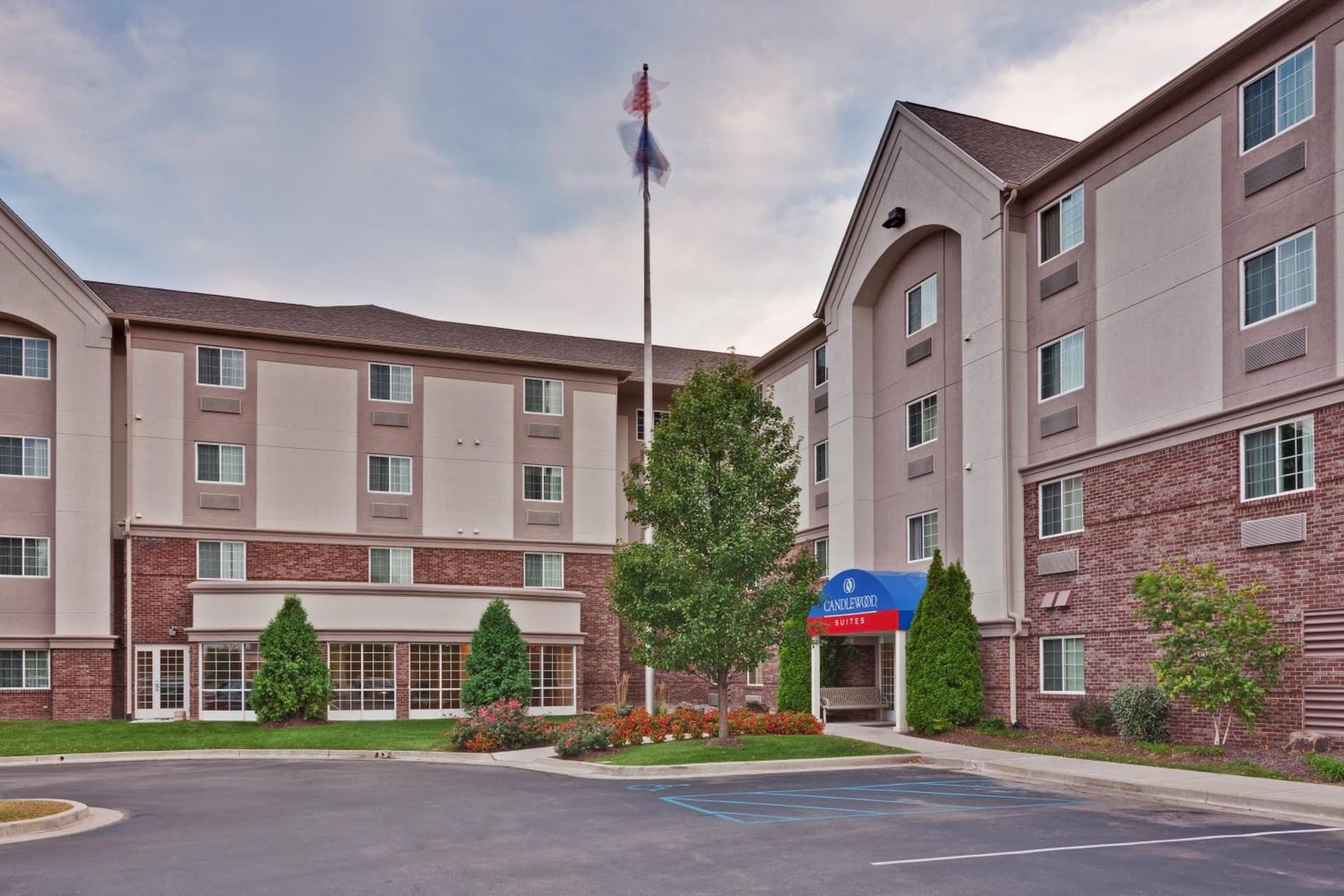 Candlewood Suites Indianapolis Northeast by IHG