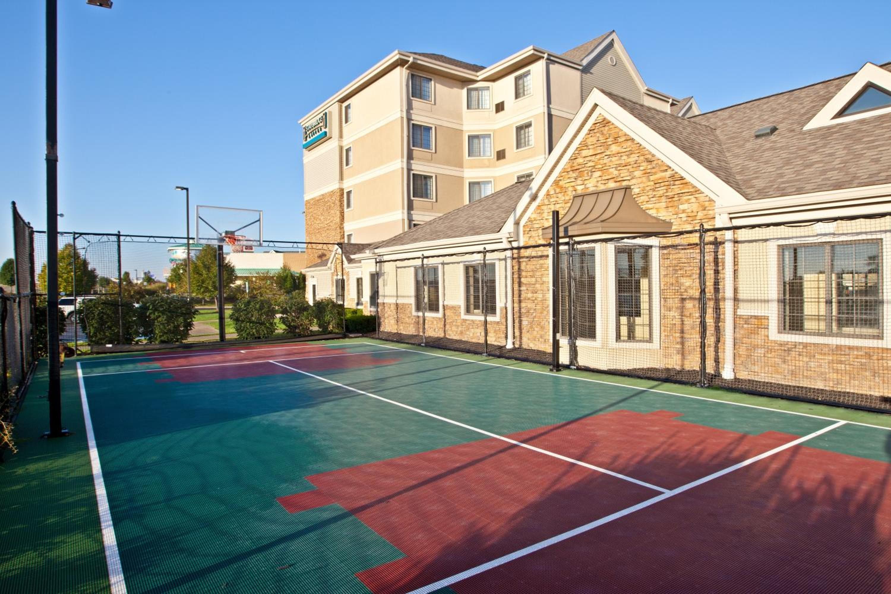 Staybridge Suites Indianapolis-Fishers by IHG
